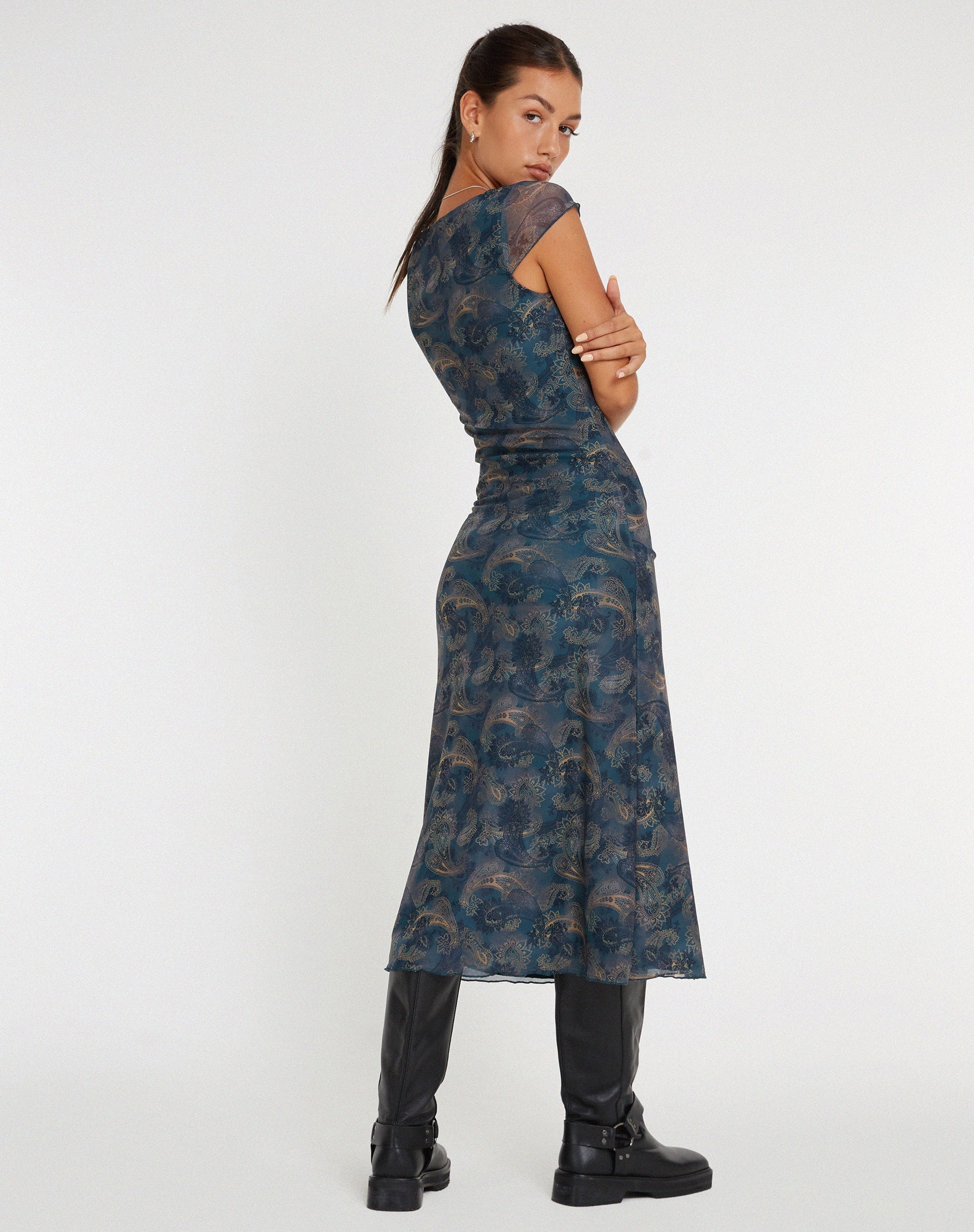 image de Lunama Mesh Midi Dress in Tonal Blue Paisley