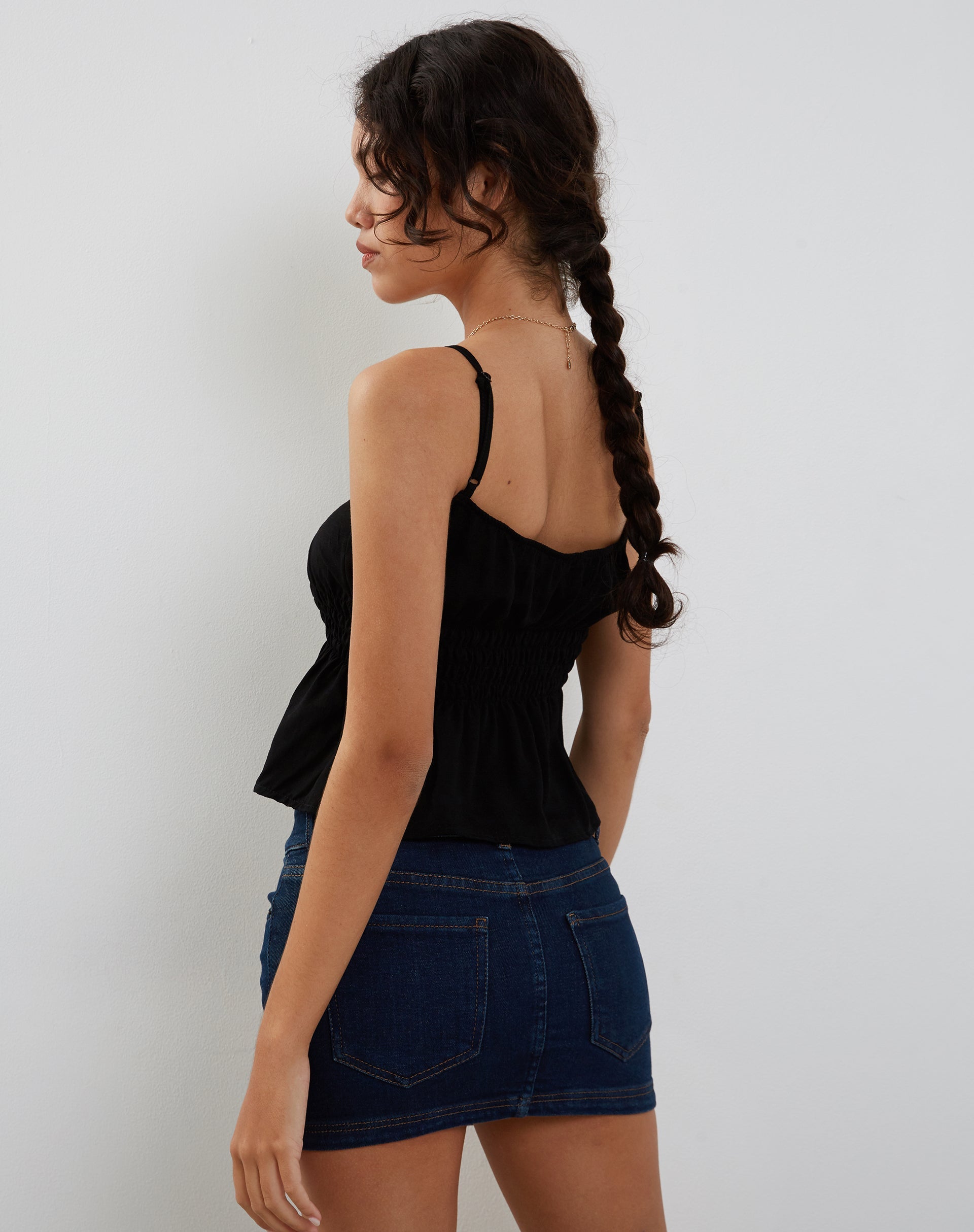 Image de Lyncia Tie Front Cami Top in Black