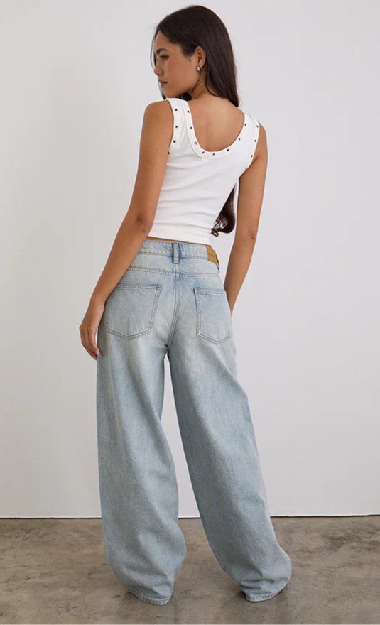 Bas avec coutures, ample