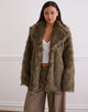 Image de la veste Lupita en fausse fourrure longue marron