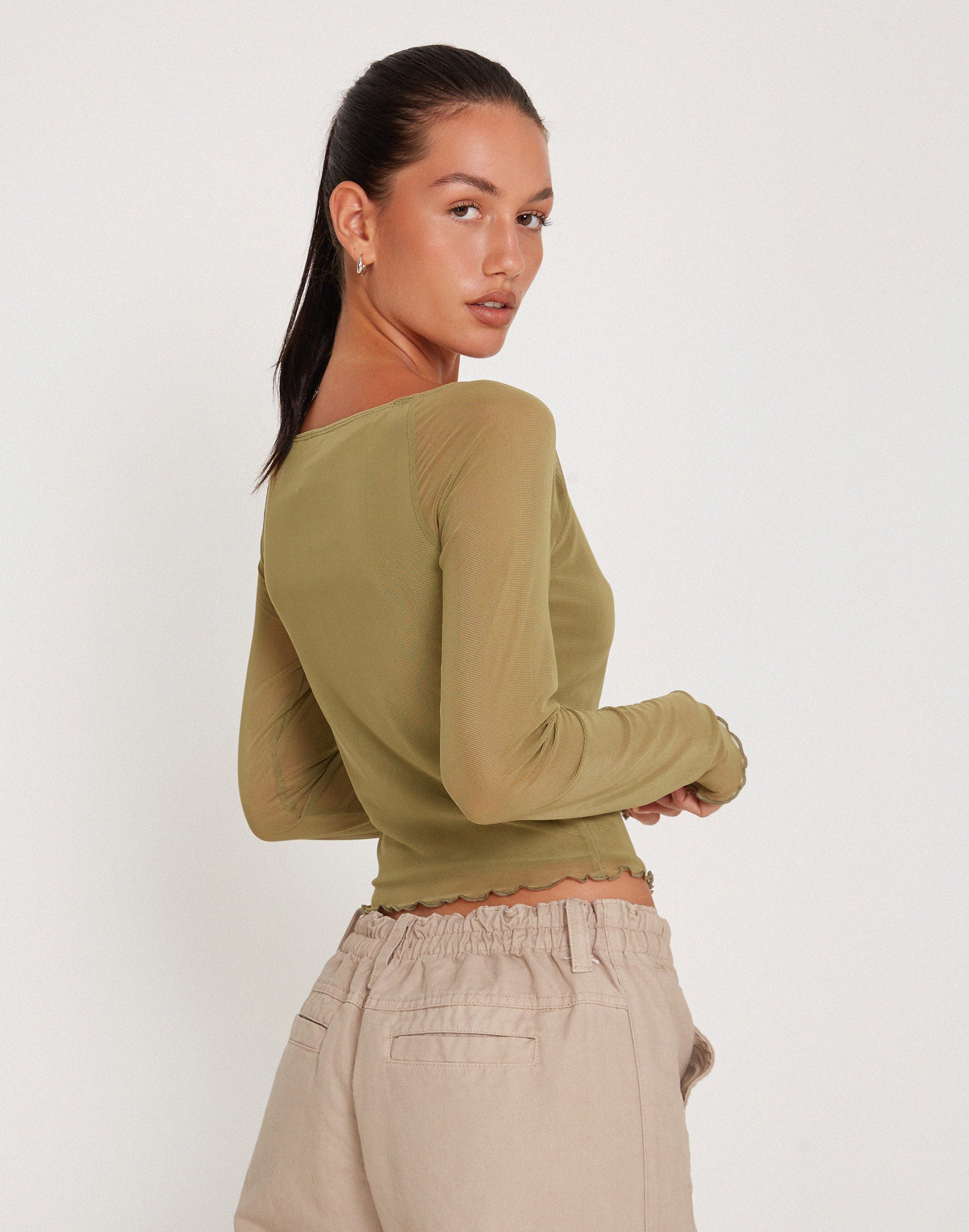 Image de Mahira Long Sleeve Mesh Top in Olive