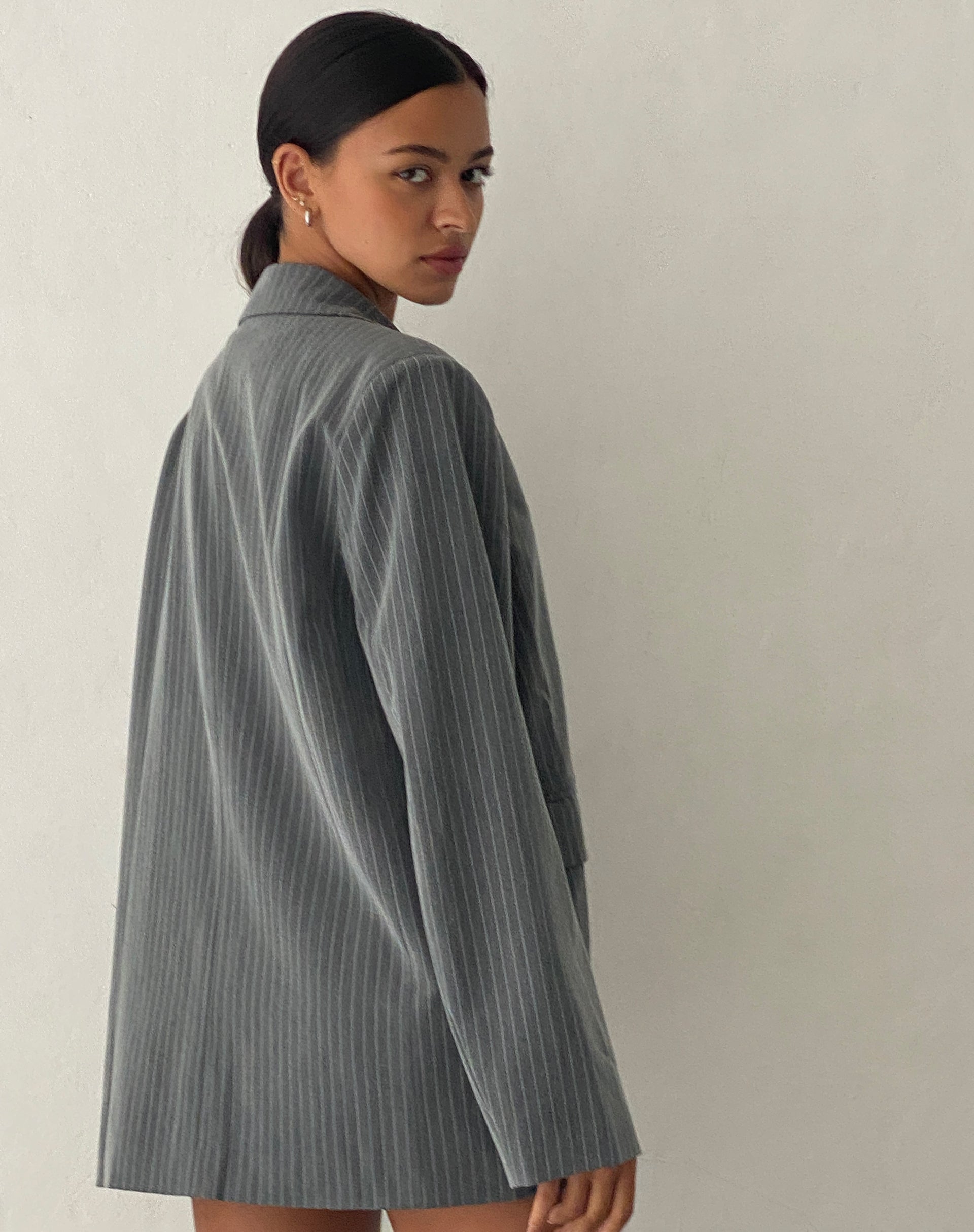 Image de Maiwa Blazer in Tailoring Grey Pinstripe