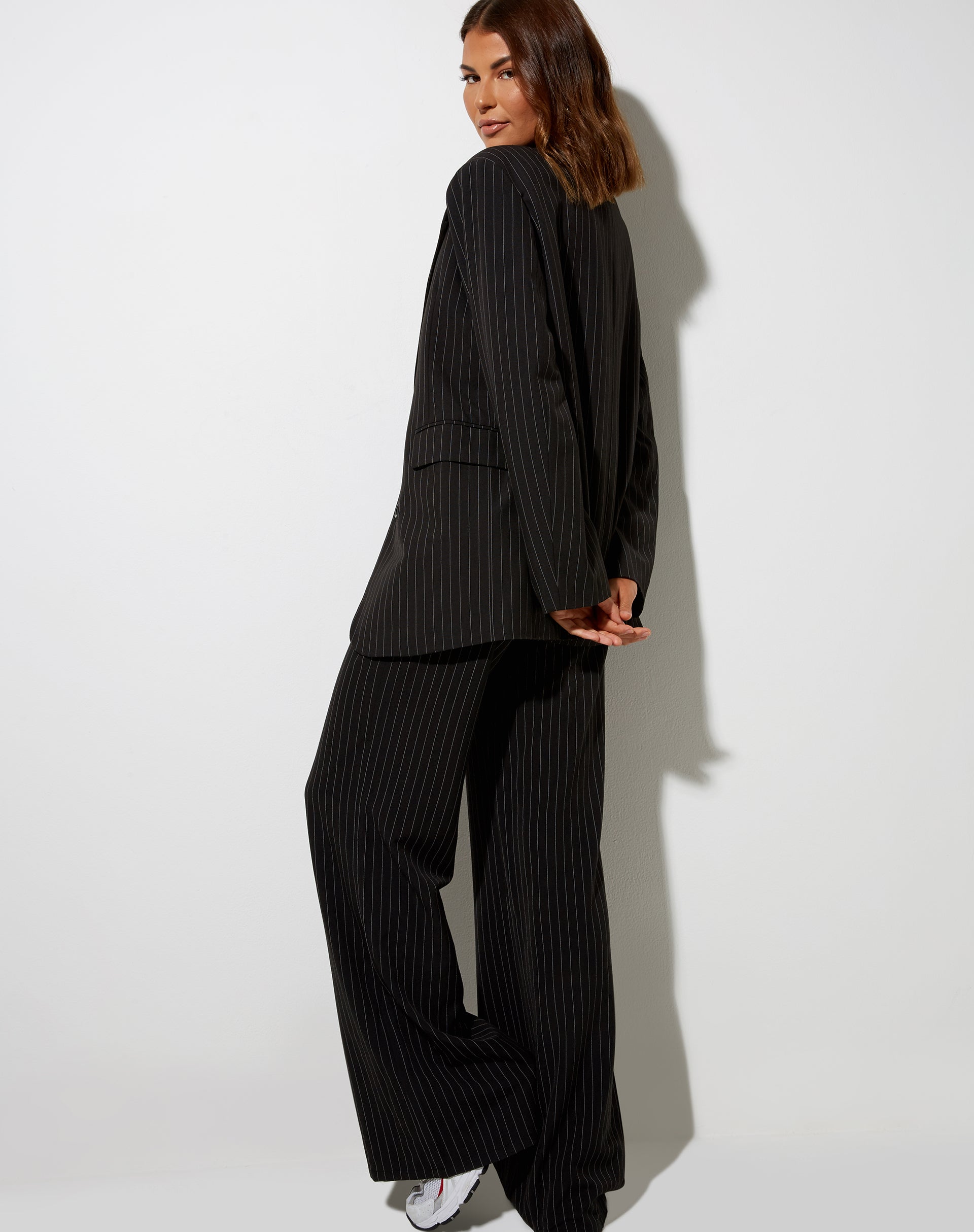 Image de Maiwa Blazer in Pinstripe Black