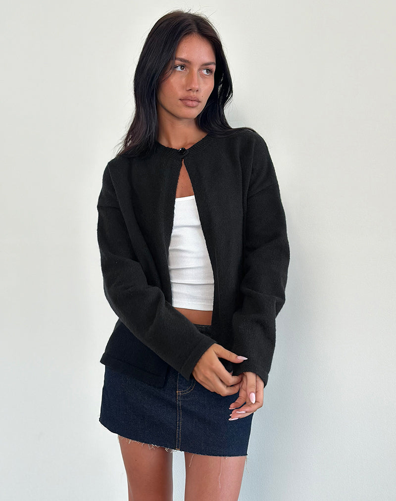 Image de Maureen Cardi en noir
