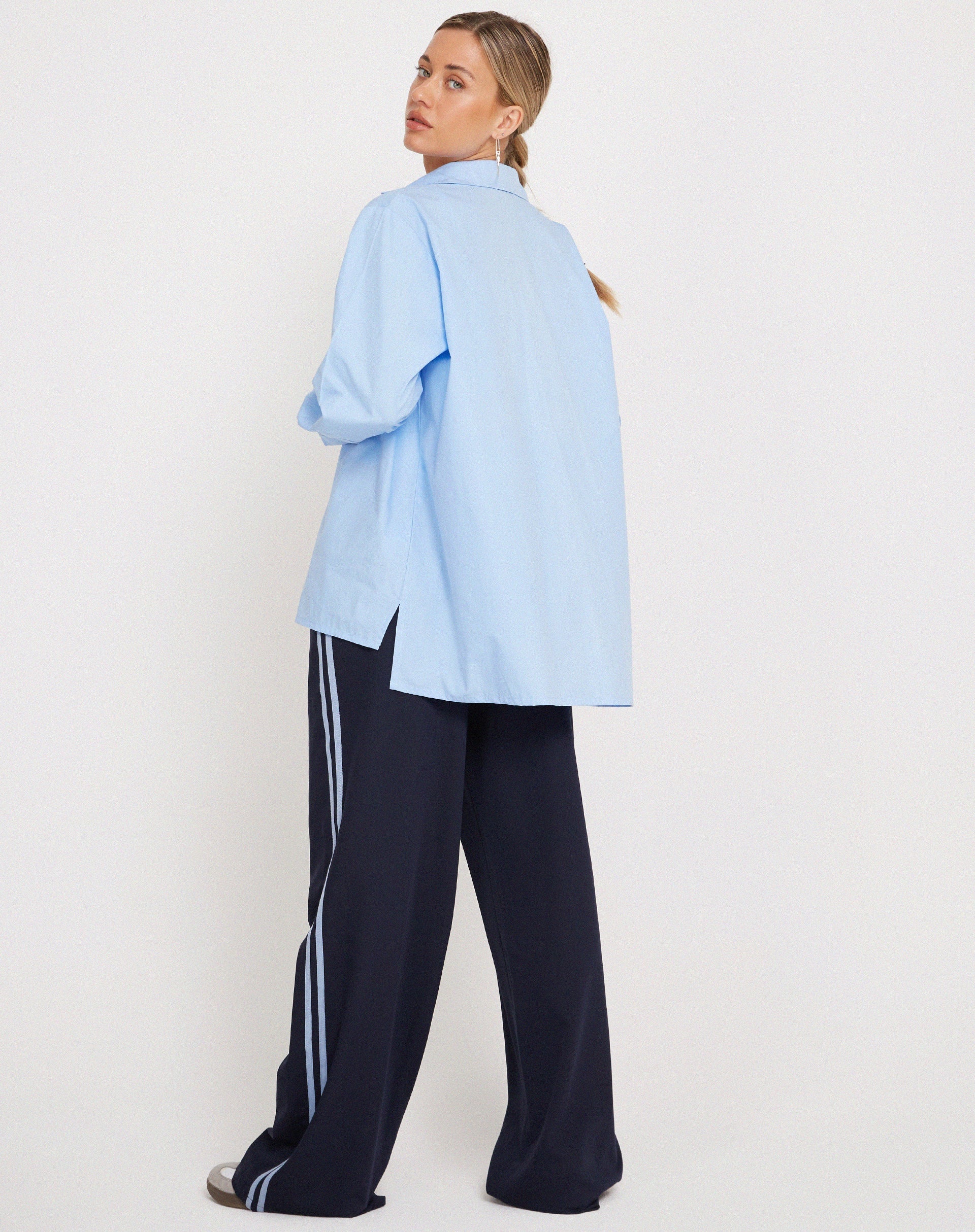 Image de Mavis Button Up Shirt in Poplin Sky Blue