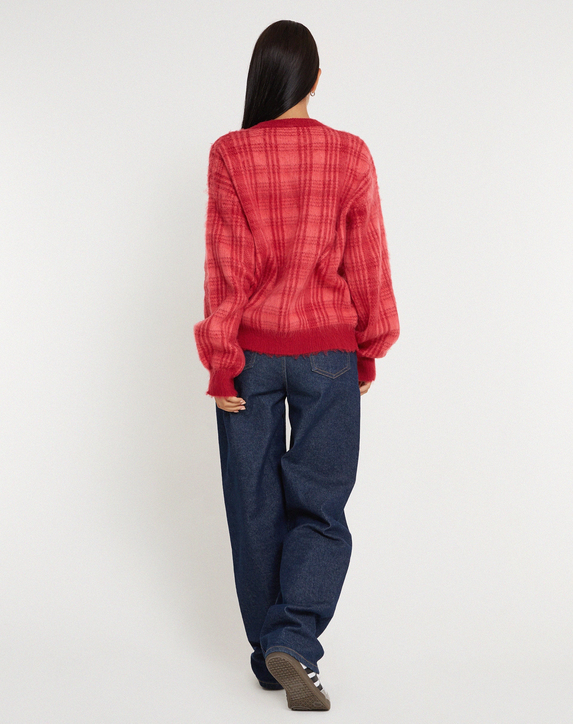 Image de Mihail Jumper tricoté en rouge et rose