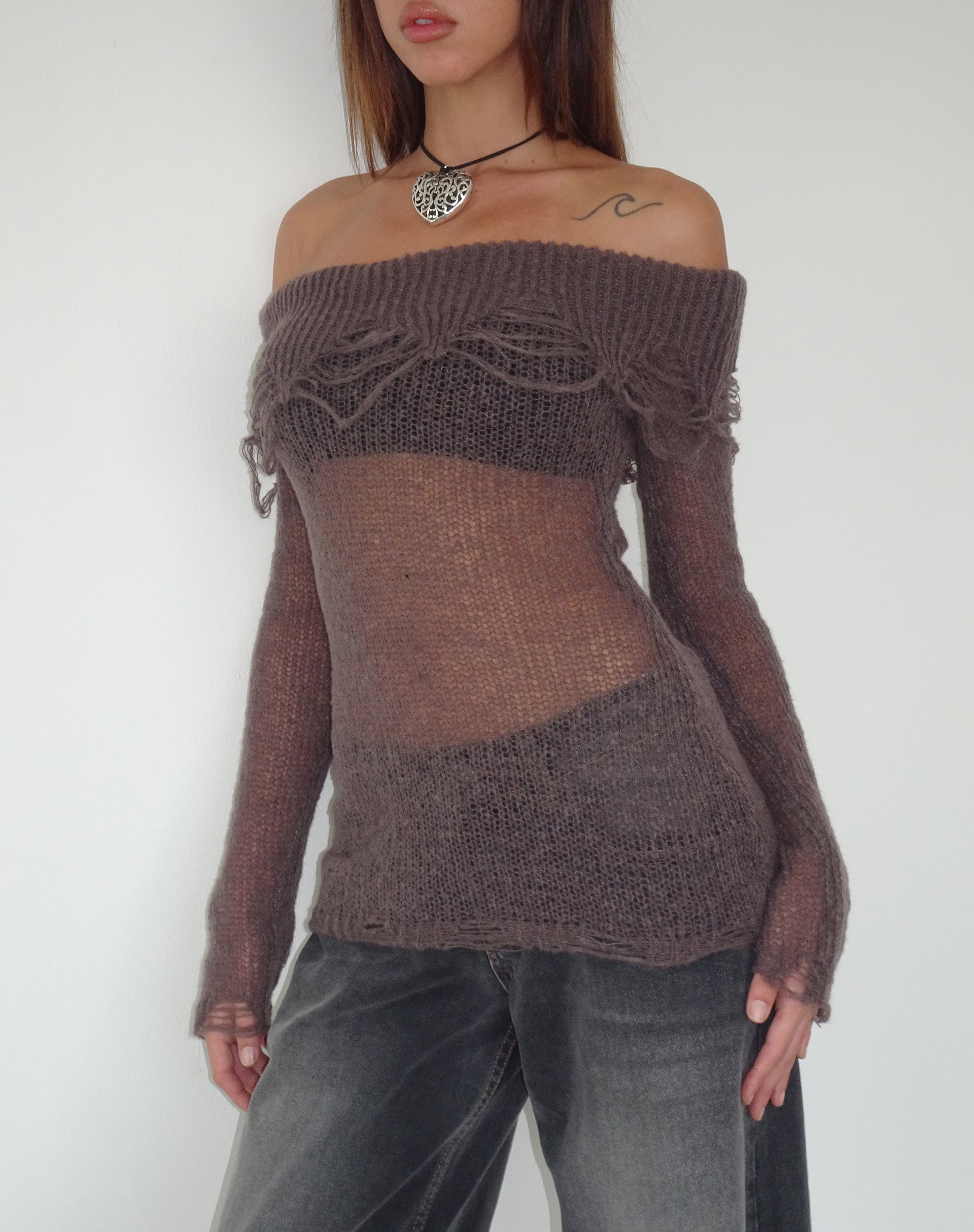 Image de Milena Distress Knit Long Sleeve Bardot Top in Maroon