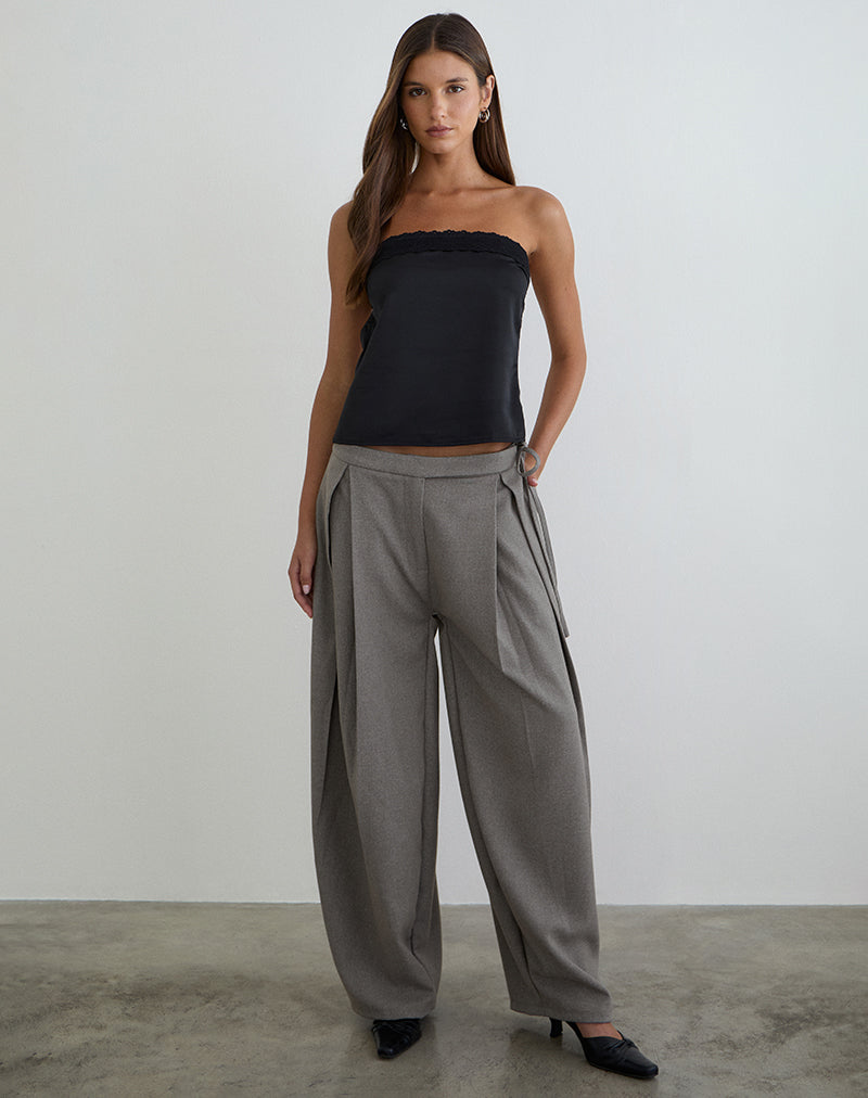 Image du haut bandeau Minae en satin noir