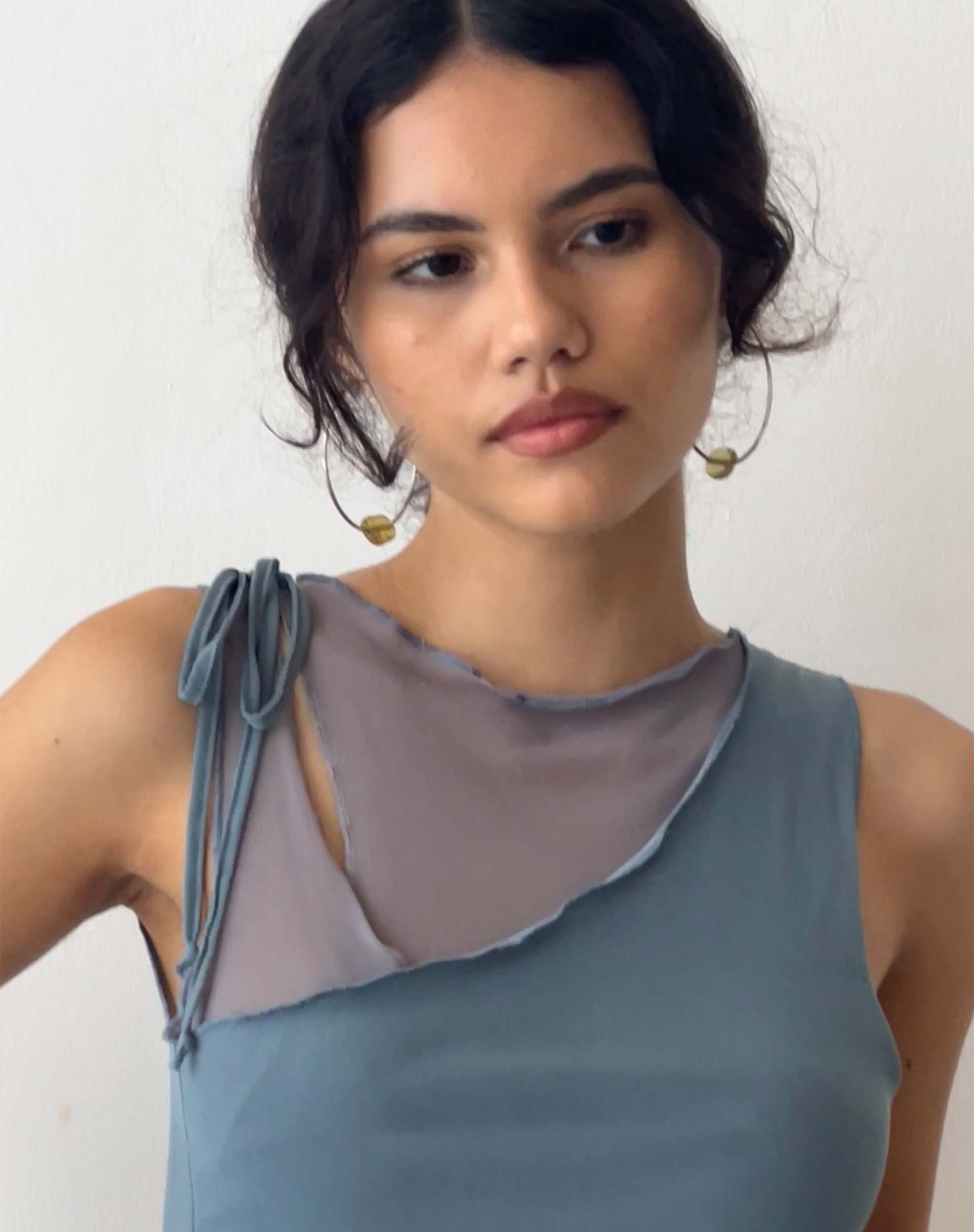 Image de la veste Moni en maille grise bleue