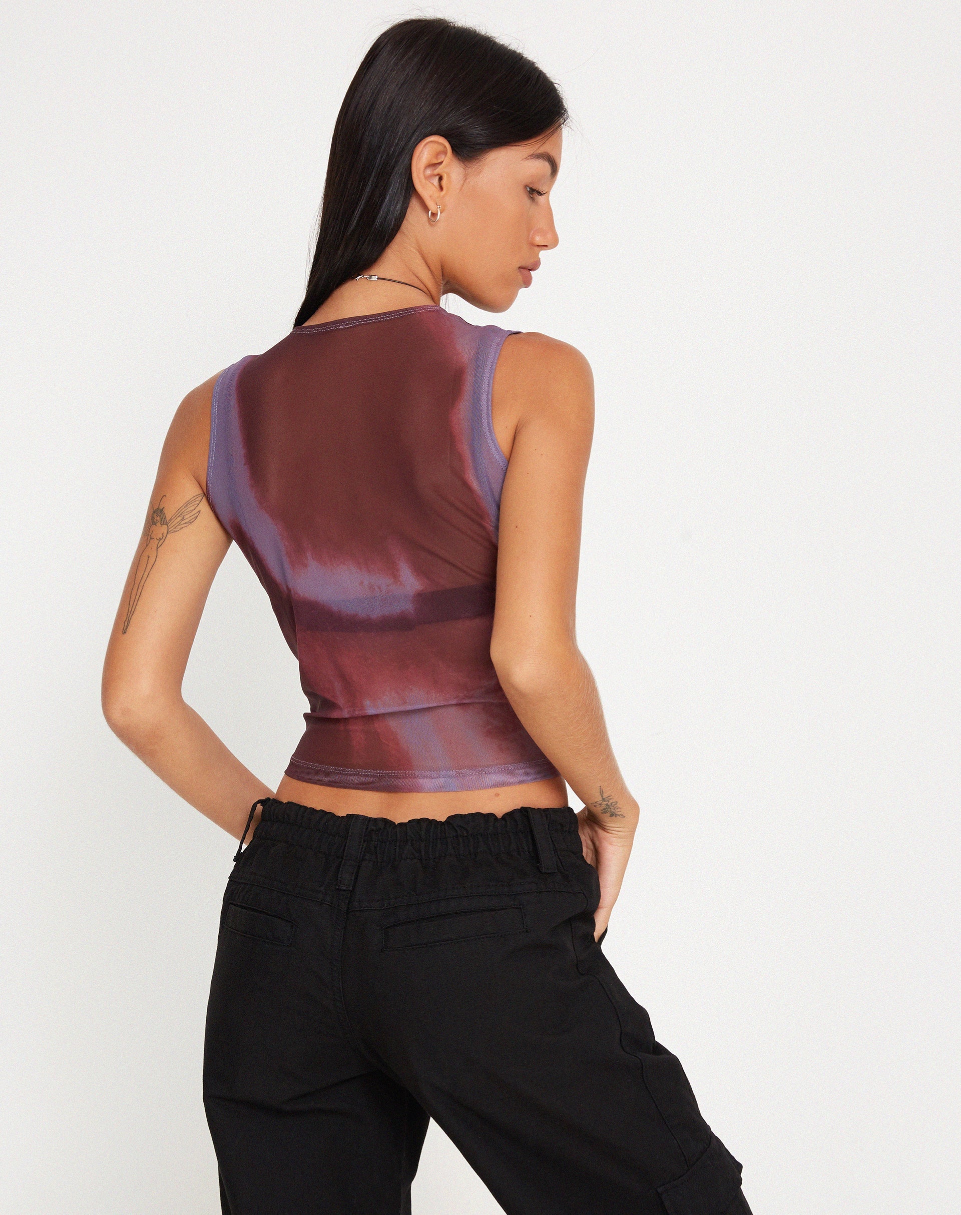 Image de Monlo Vest Top in Mesh Watercolour Wine