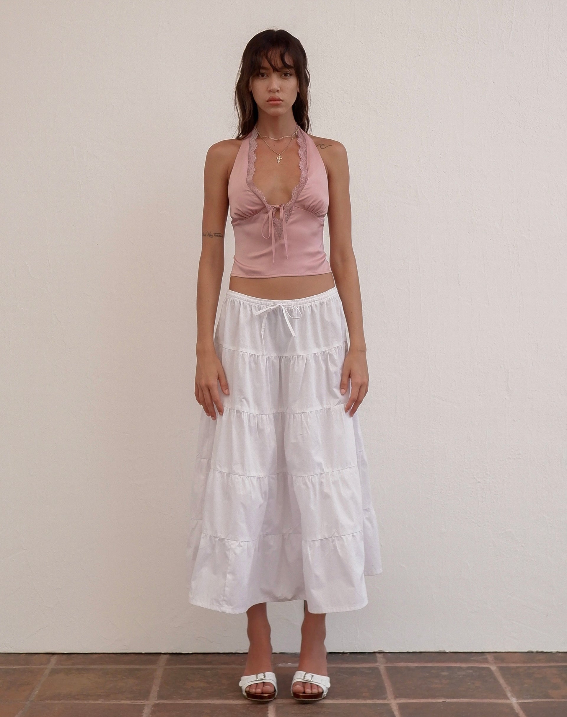 Image de Mutsuki Halterneck Top in Satin Pink