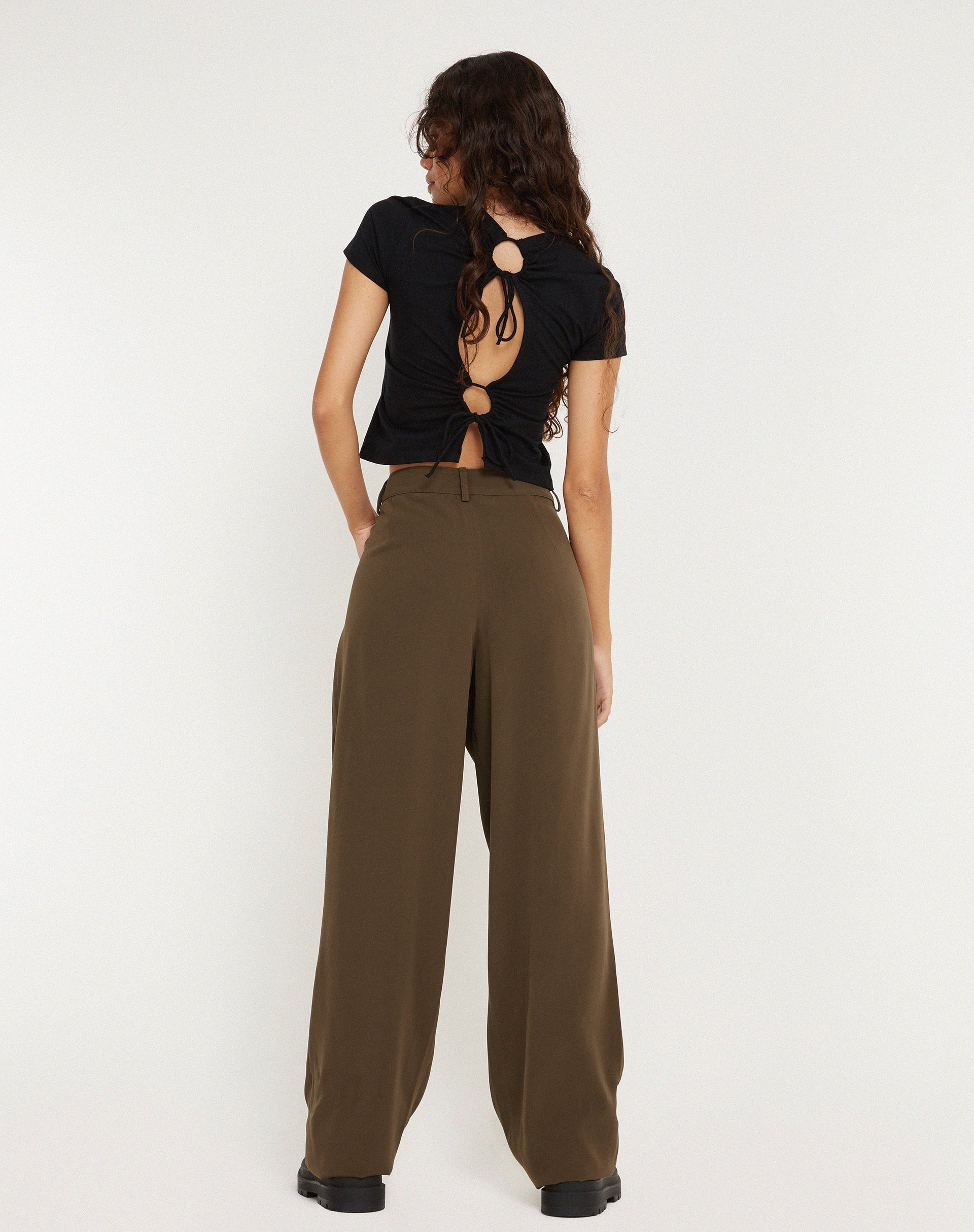 Image de Pantalon à jambes larges Sakaria en truffe