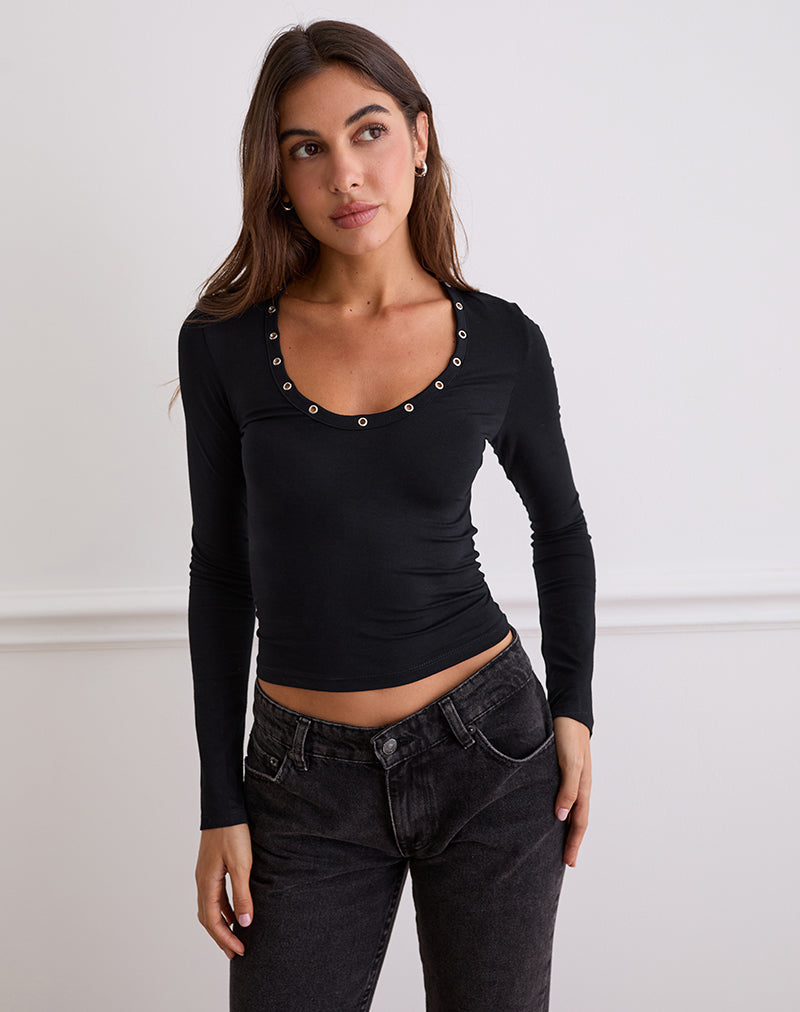 Image de Myoga Studded Scoop Long Sleeve Top in Black