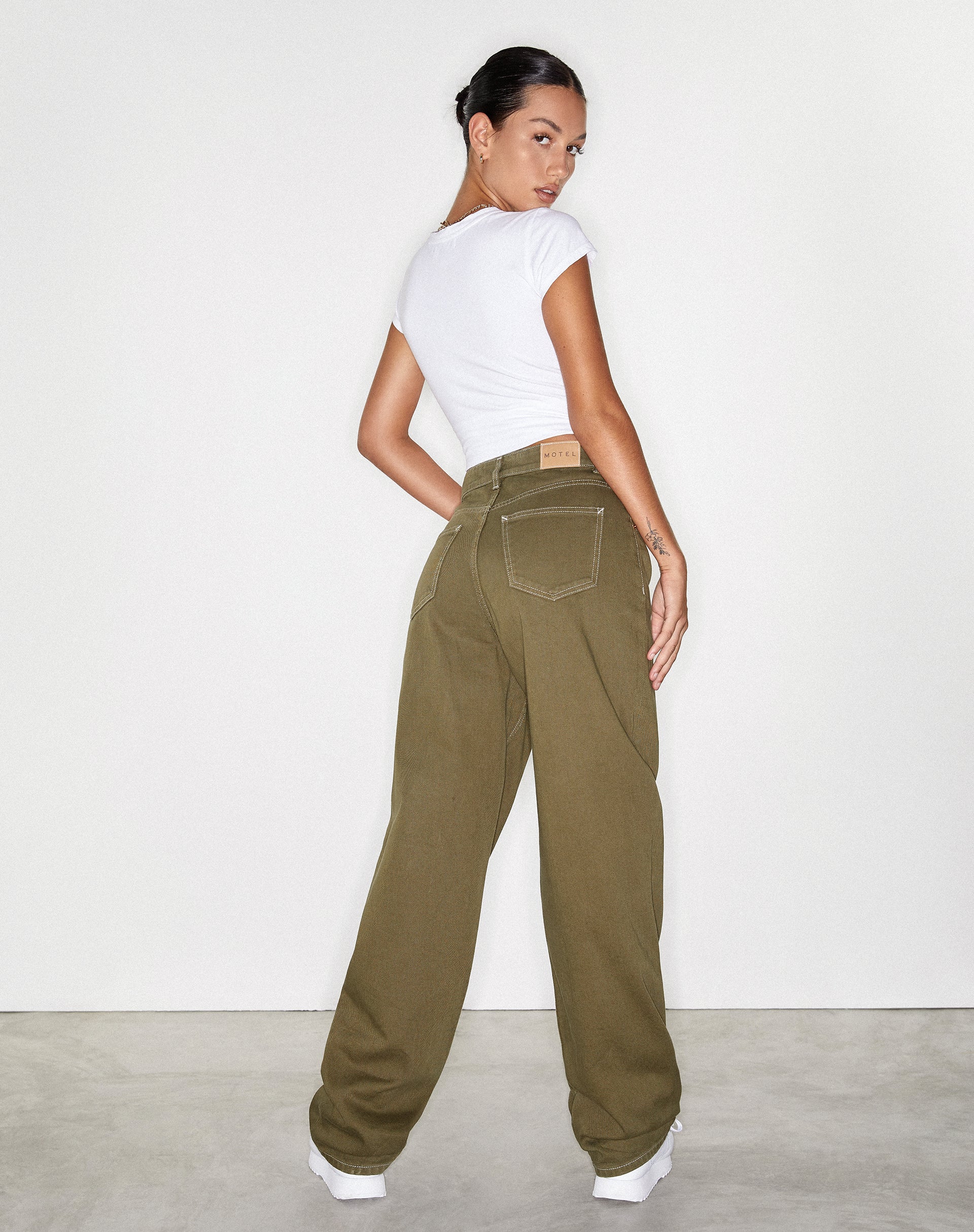Image de Parallel Jeans en vert militaire
