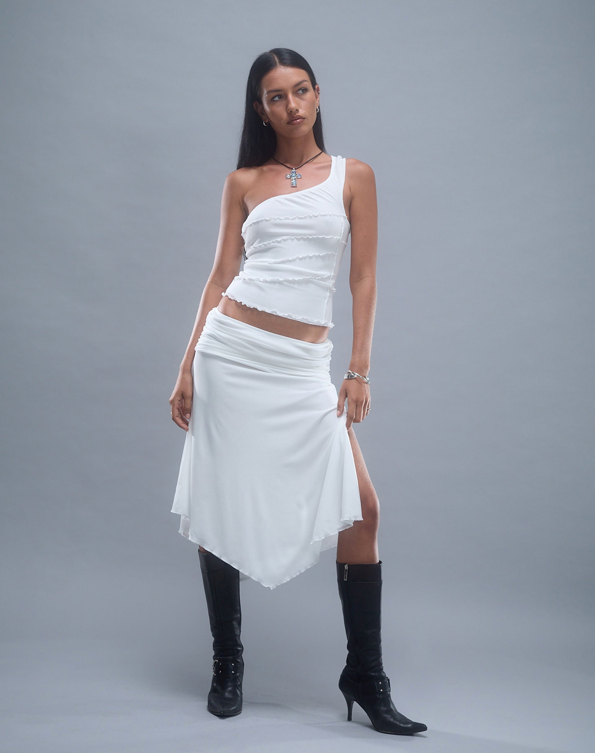 Image de Chenoa Midi Side Split Skirt in Ivory