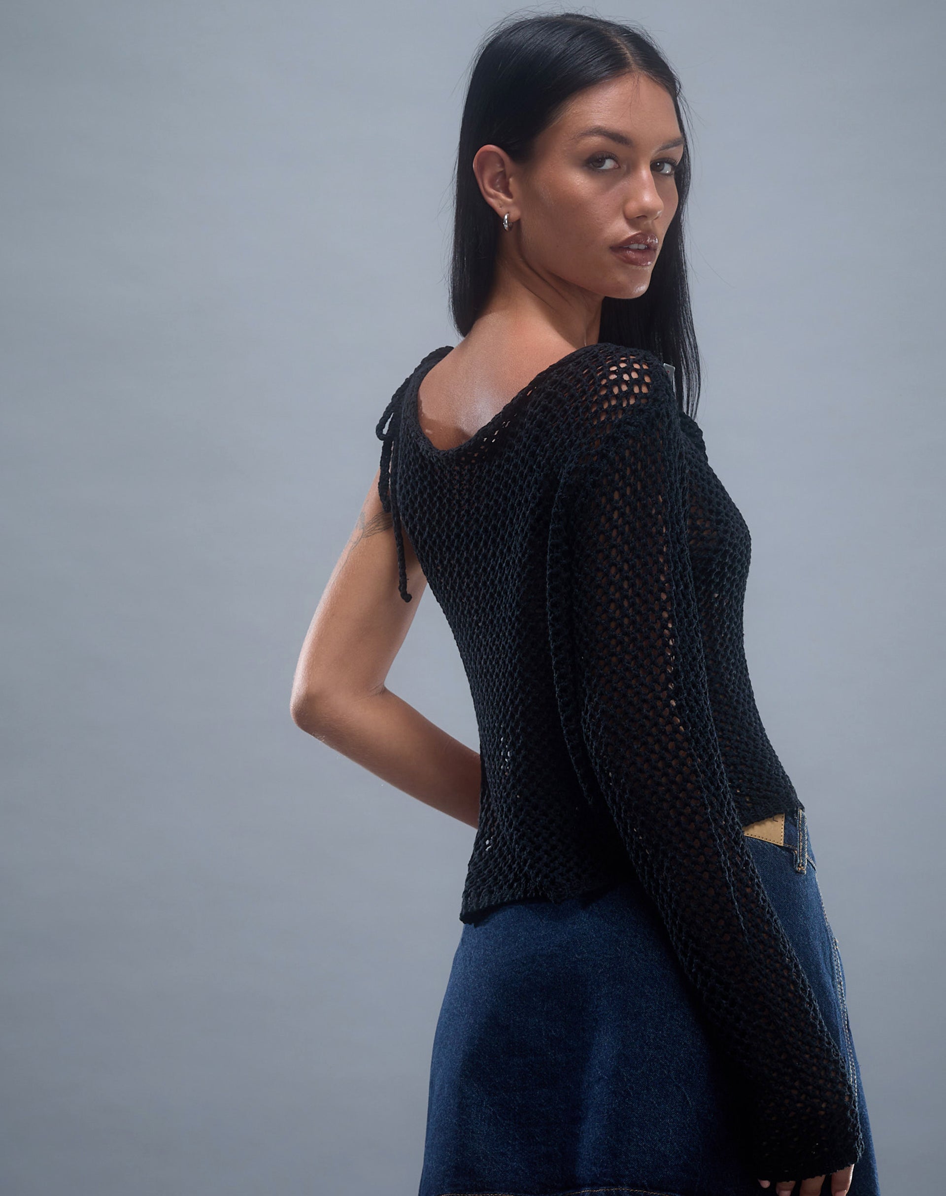 Image de Nung Open Knit Asymmetric Top in Black