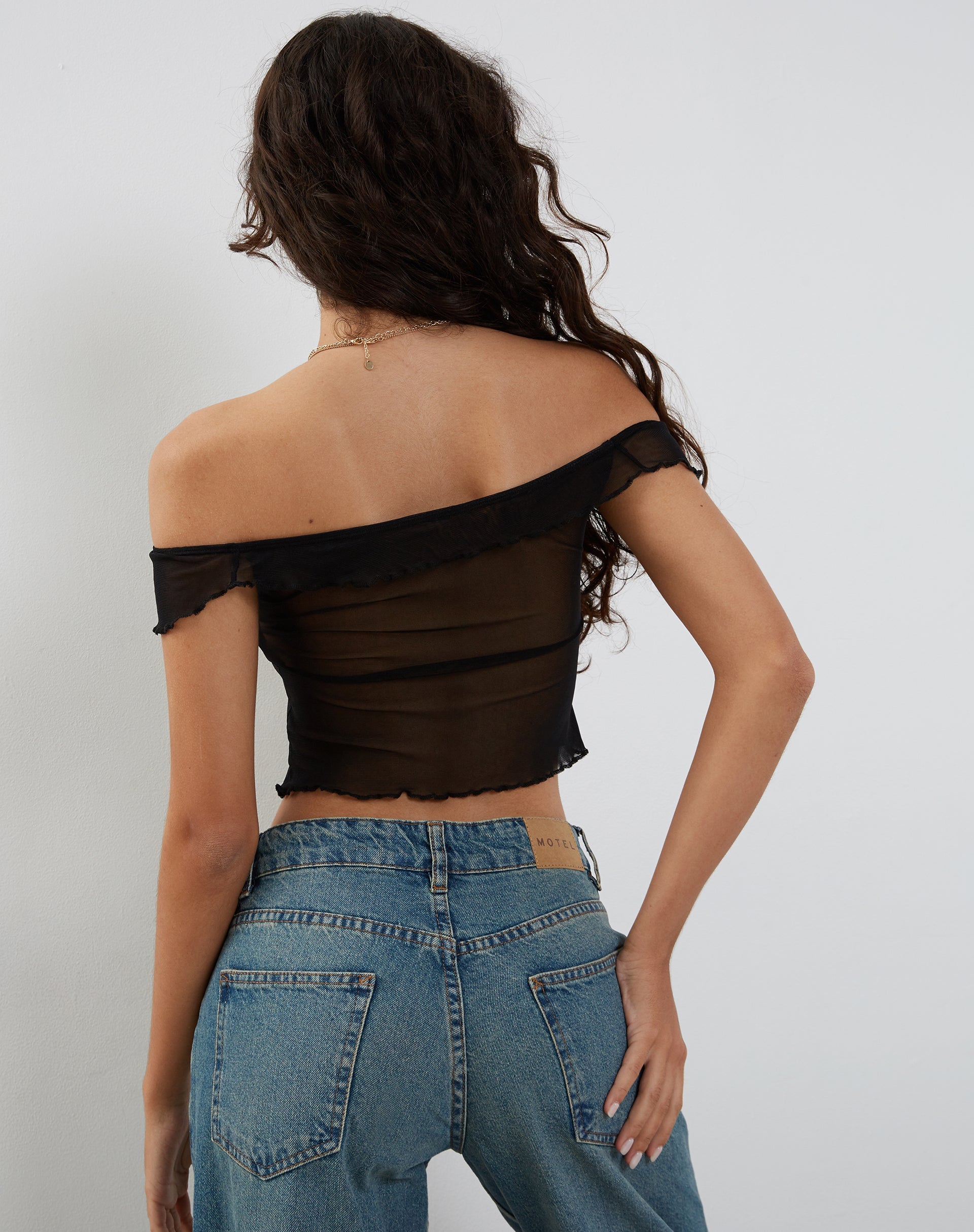 Image de Nabil Bardot Top in Mesh Black