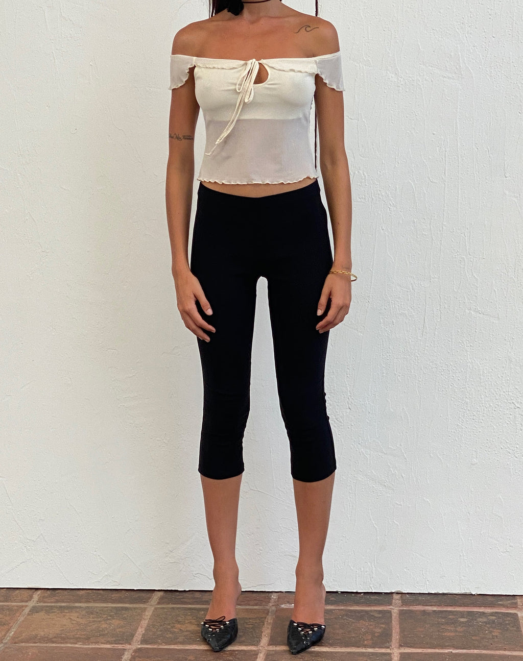 Asla - Pantalon capri court en tailleur extensible - Noir
