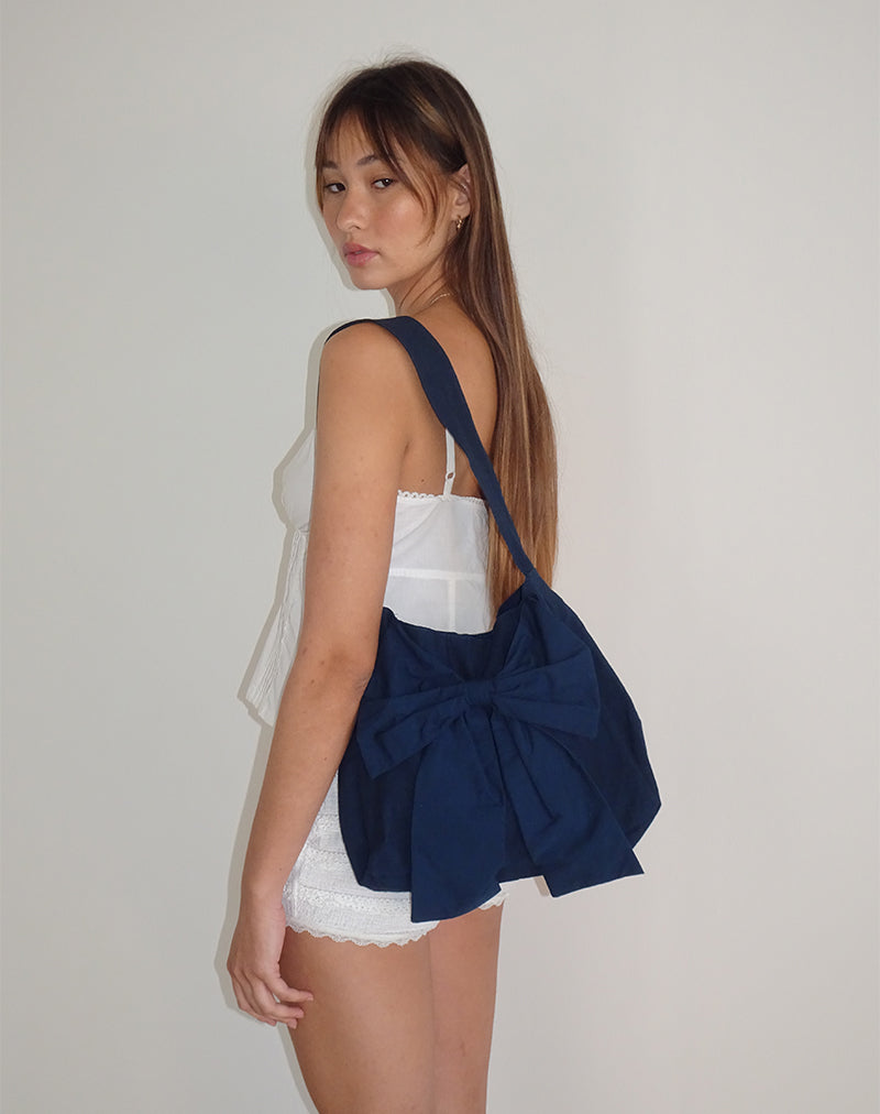 Image du sac Nagi en marine avec nœud en marine