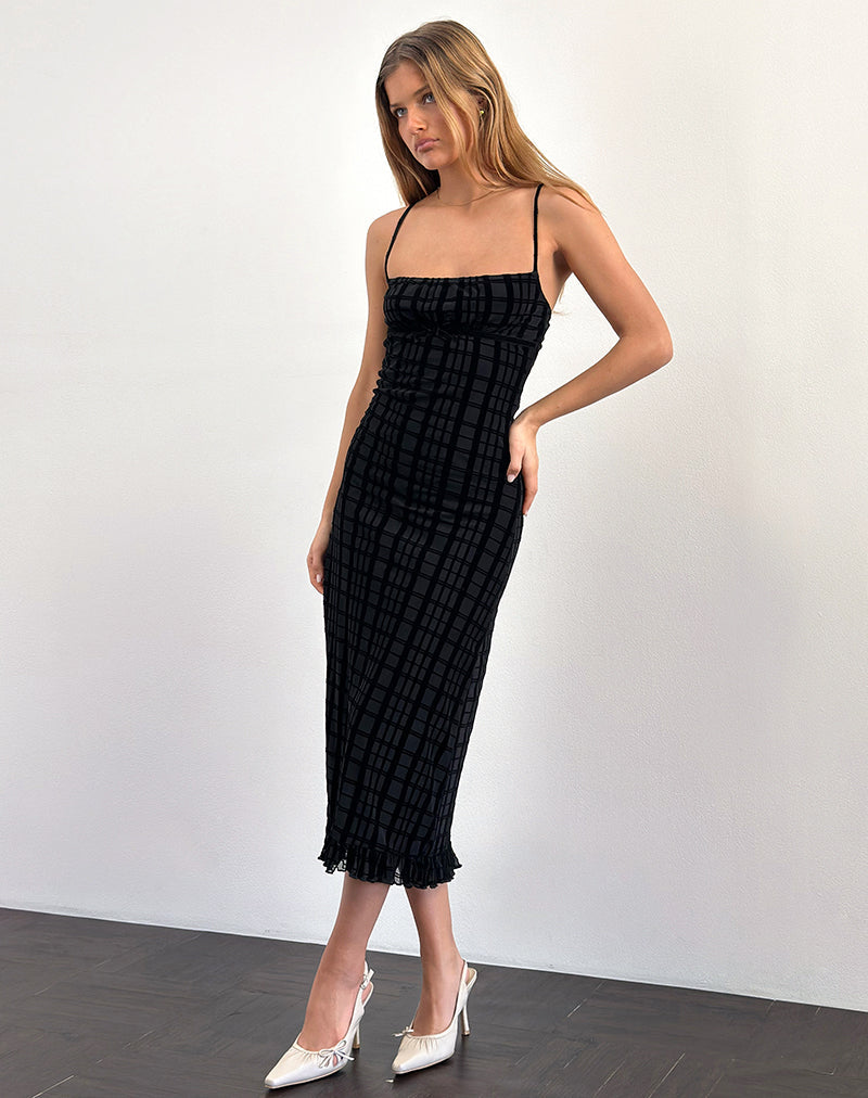 Image of Nateda Dress in Tonal Check Flock Black (Robe à carreaux ton sur ton)