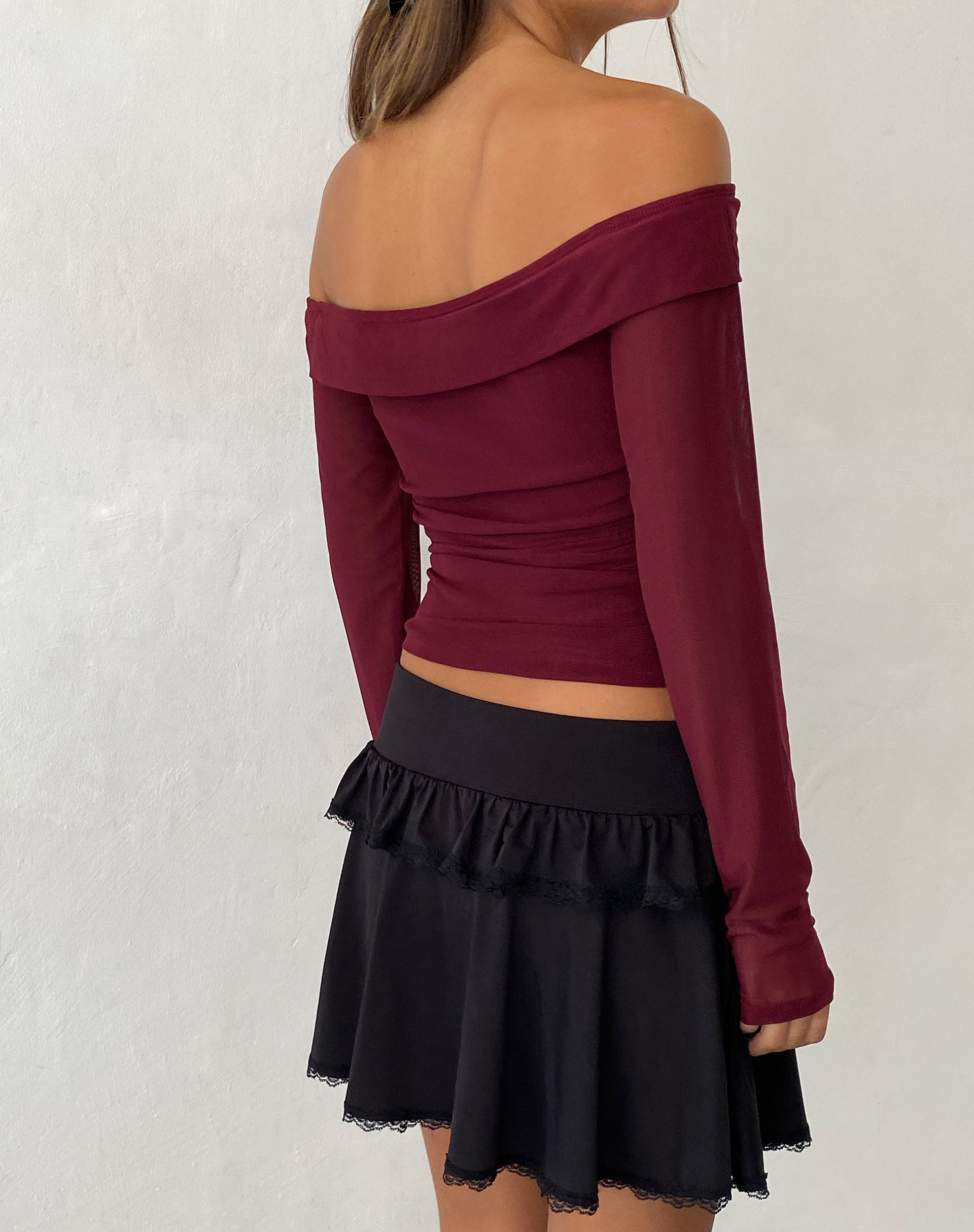 Image de Nauri Mesh Bardot Top in Maroon