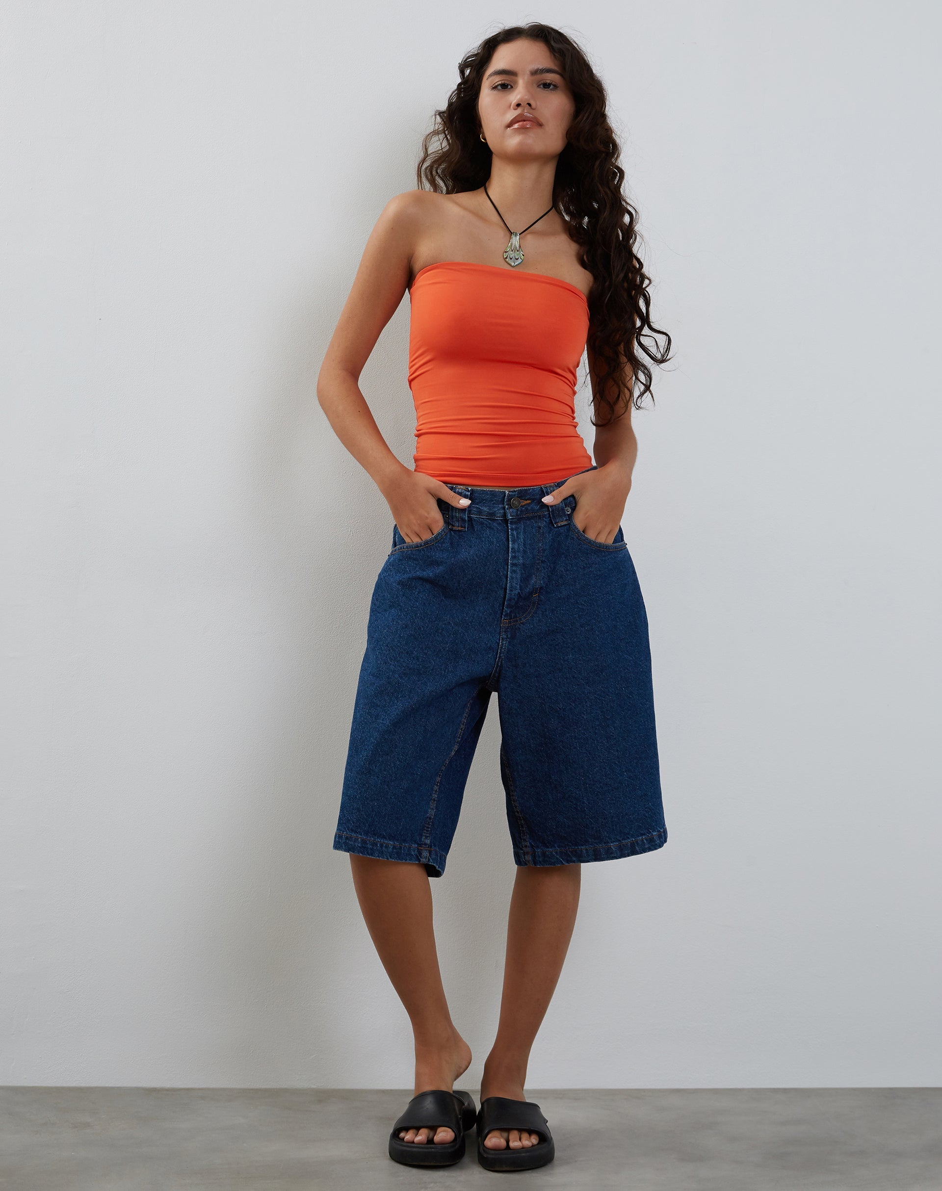 Image de Neave Slinky Bandeau Top in Orange