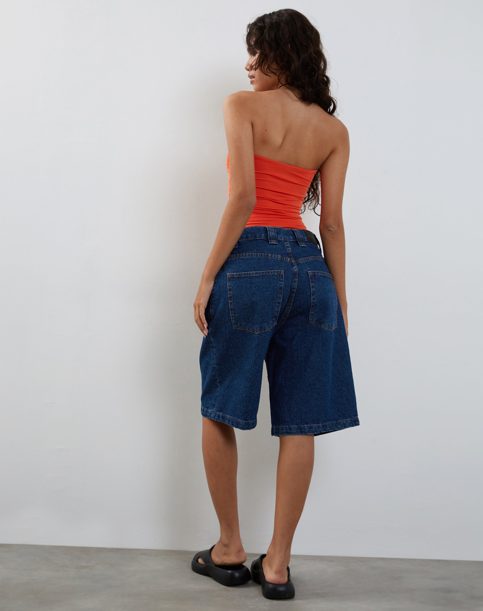 Image de Neave Slinky Bandeau Top in Orange