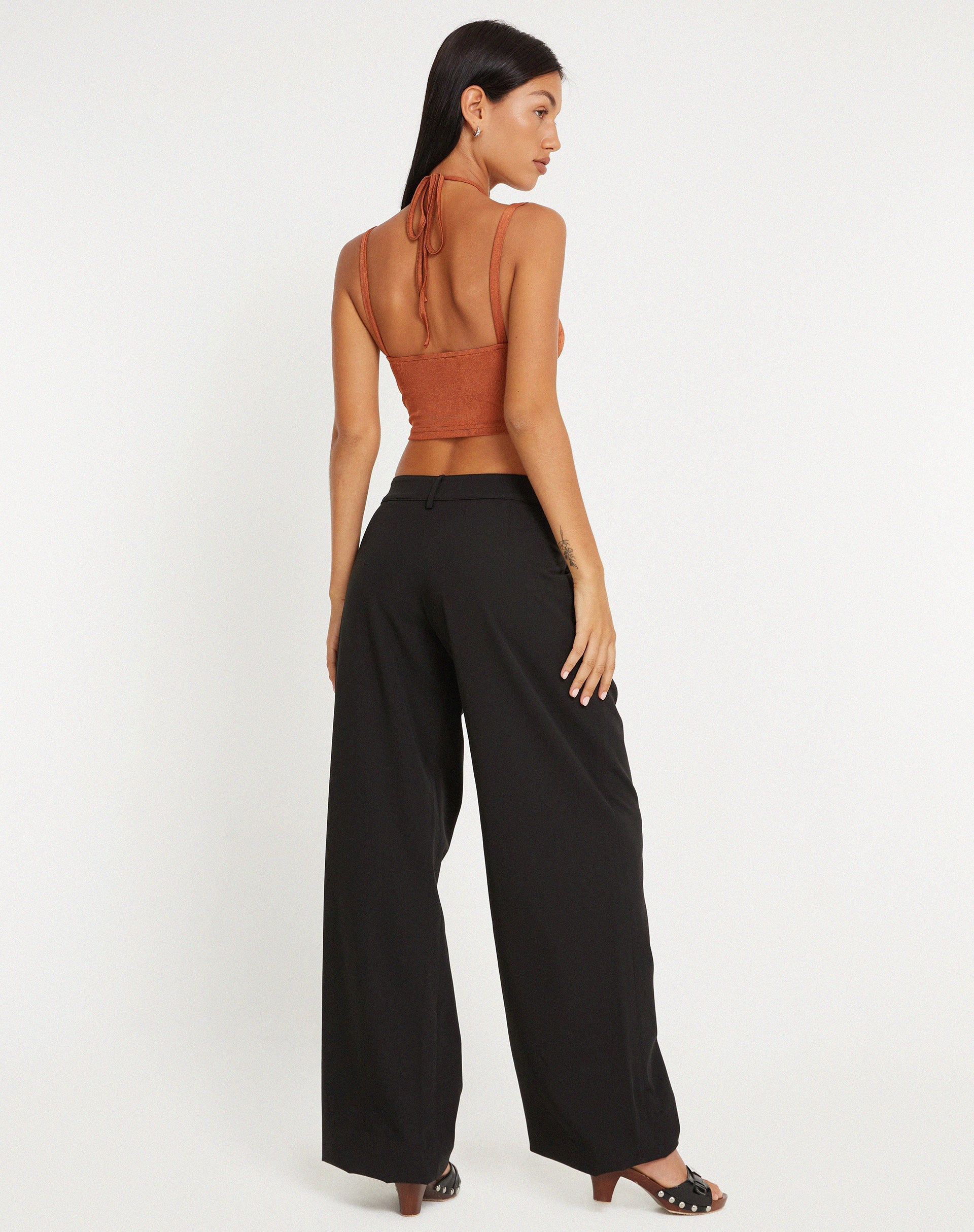 image de Neetu Crop Top in Chocolate