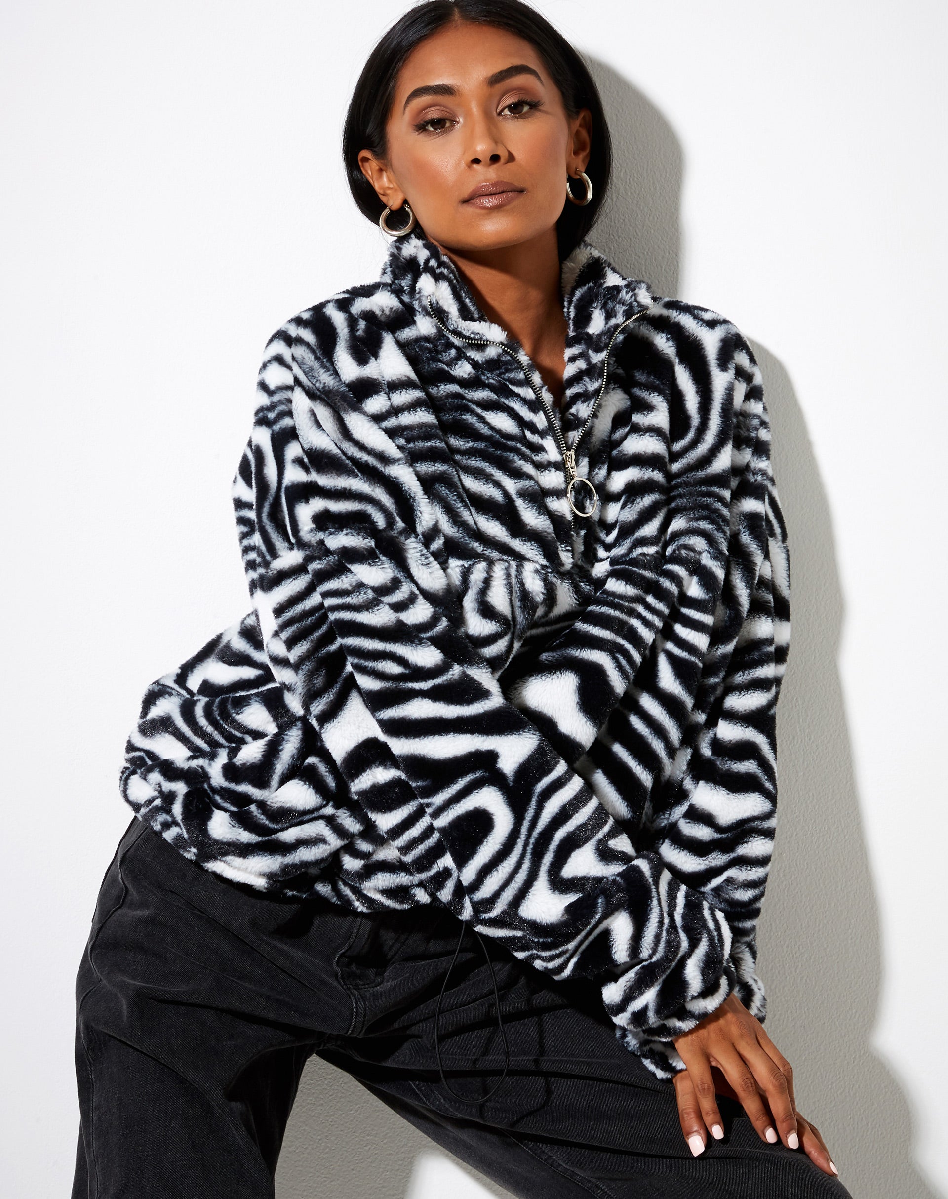 Image de Nero Ring Pull Jacket in Zebra Black and White