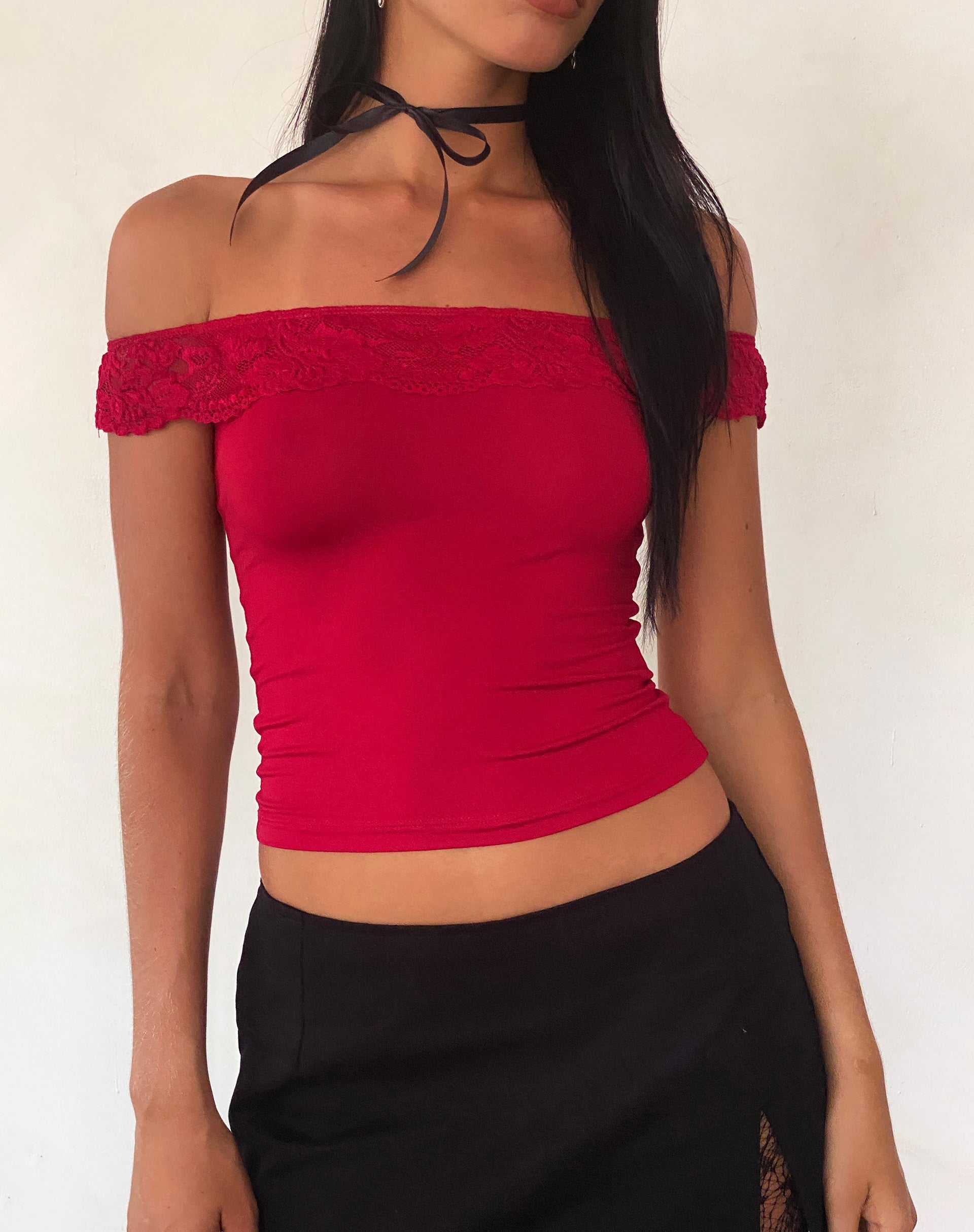 Image de Nesel Bardot Top in Slinky Lace Red