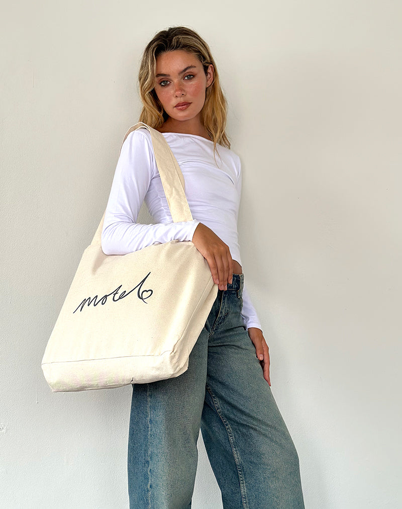 Image de Nola Totebag en blanc cassé avec broderie Motel