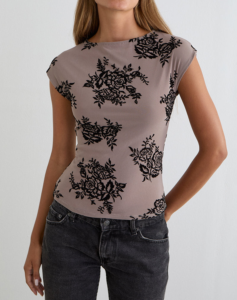 Image du modèle Nova Top en gris taupe avec motif floral floqué audacieux