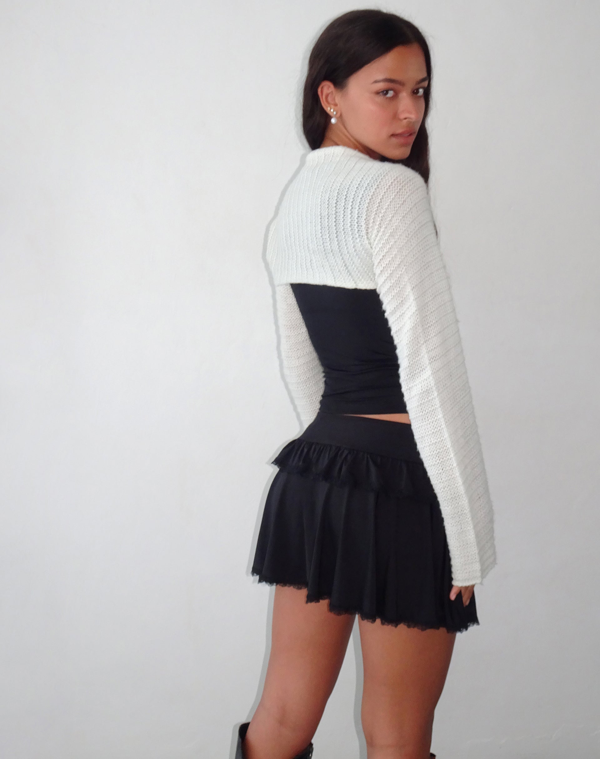 Image de Nobila Shrug Top in Ivory