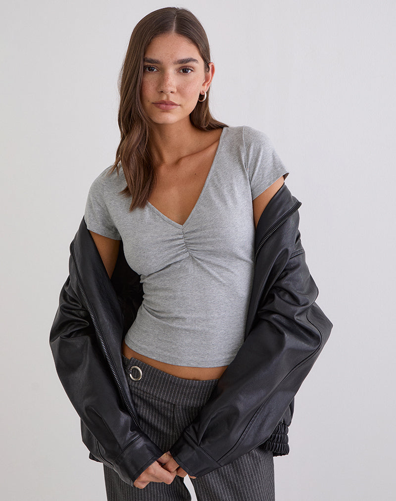 Haut à manches courtes et col en V Obanai, gris chiné