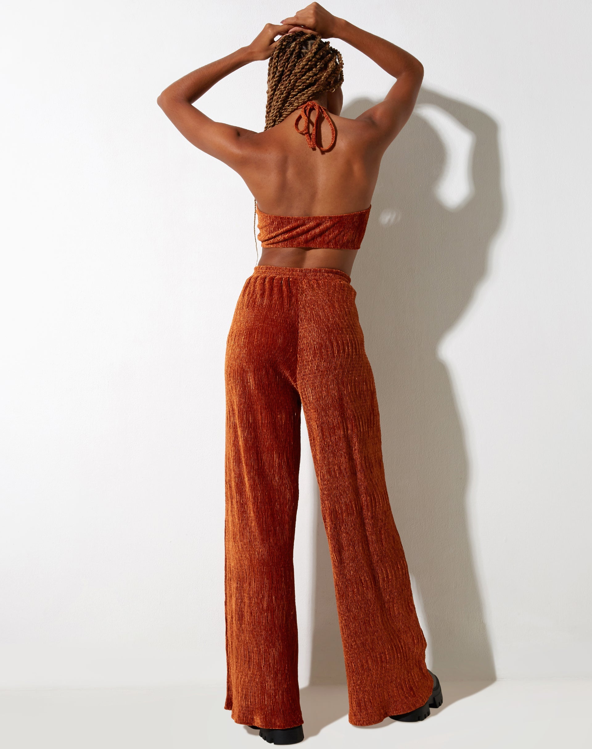 Image du pantalon Obeli en velours rouille