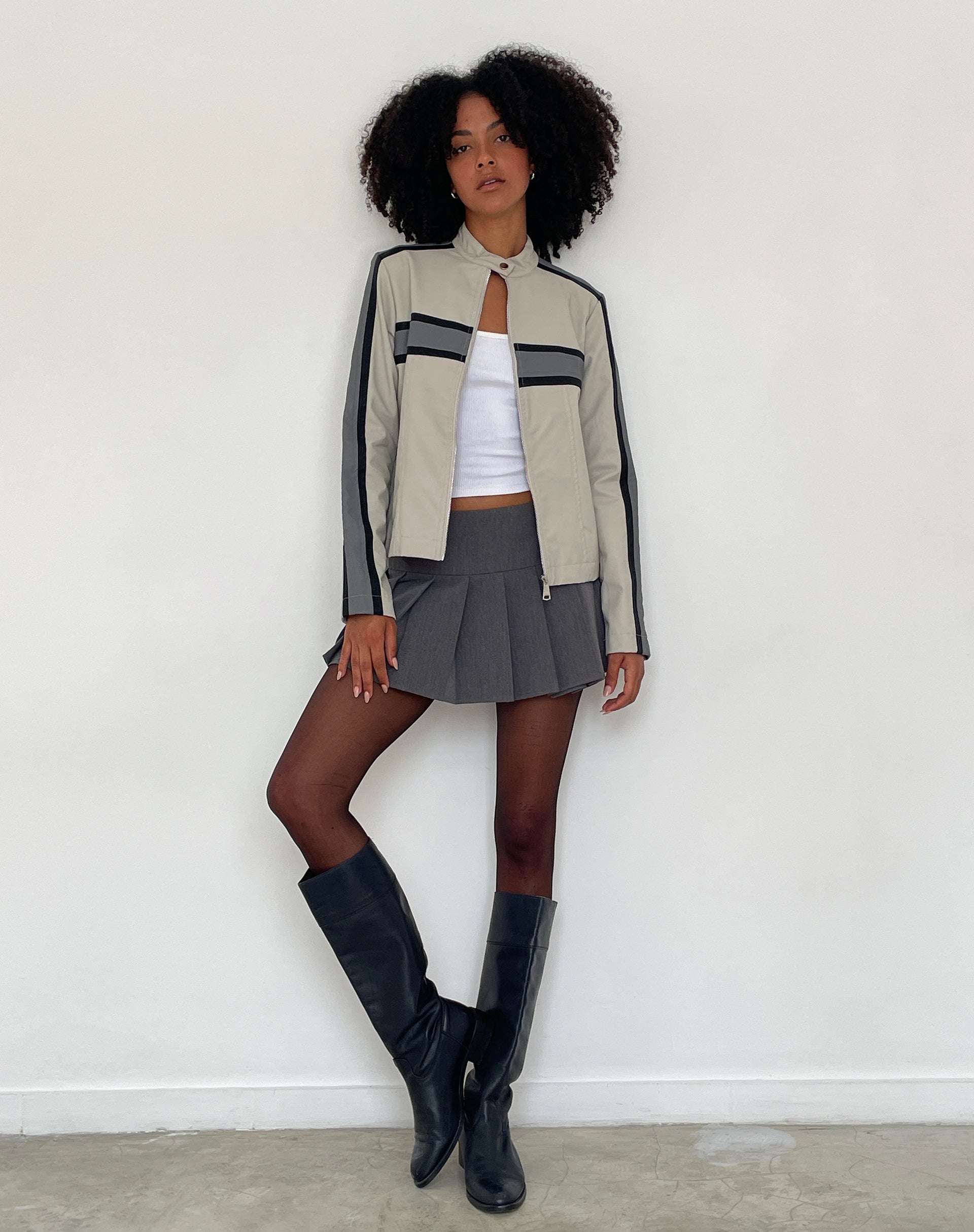 Image de MOTEL X JACQUIE Oliver Zip Up Jacket in Grey PU with Dark Grey Stripe