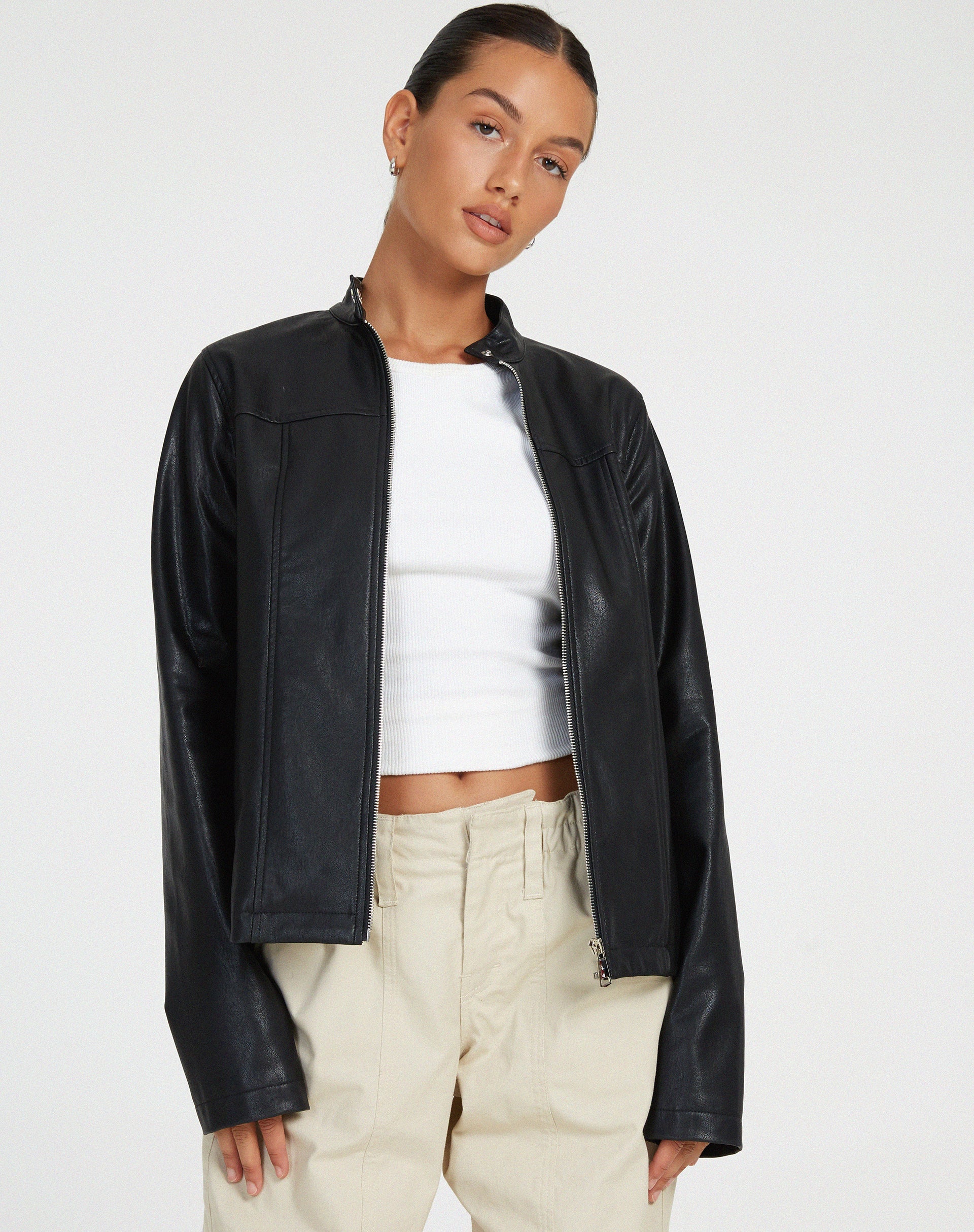 Image de la veste Olivia en PU noir