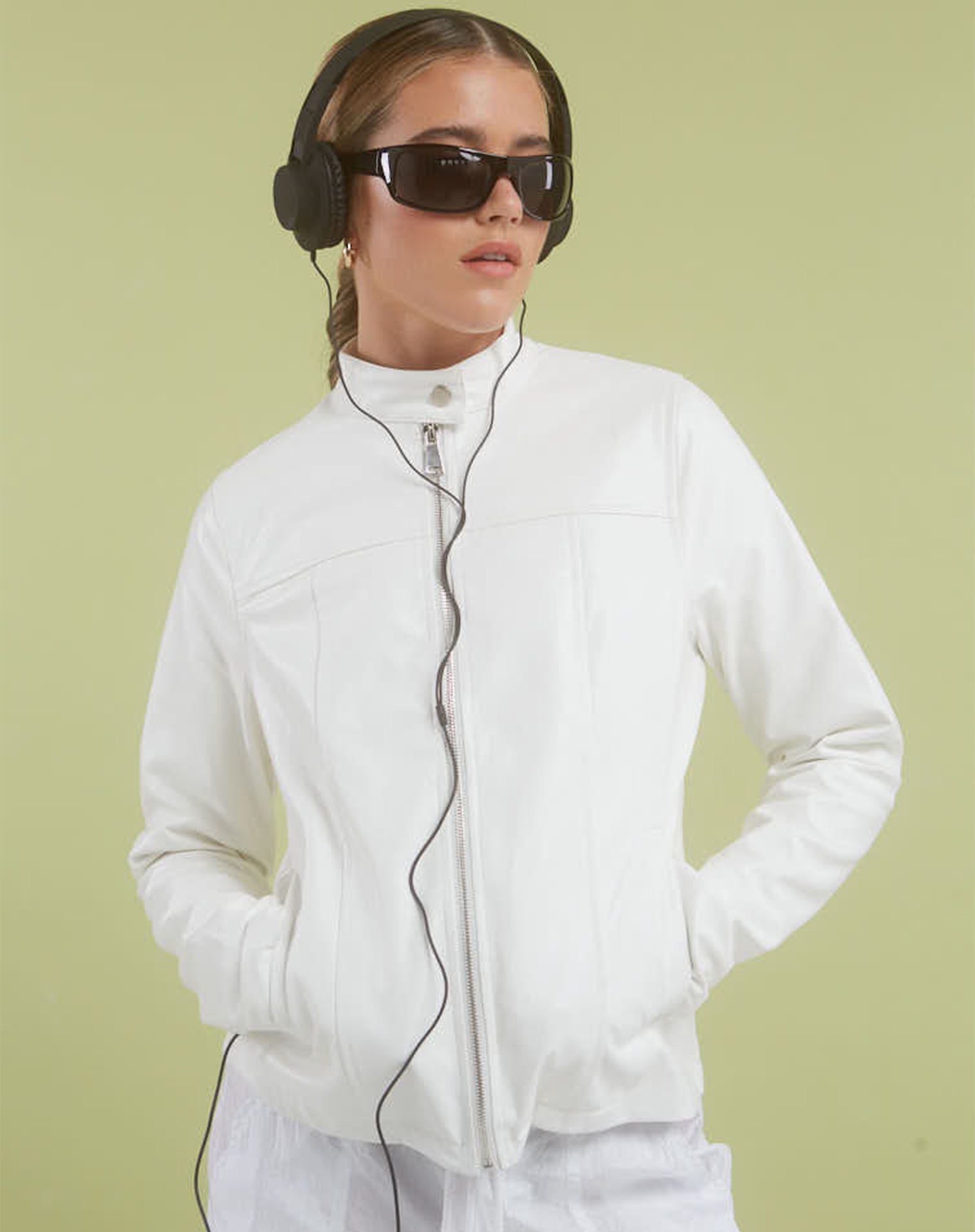 Image de MOTEL X OLIVIA NEILL Veste Olivia en PU blanc
