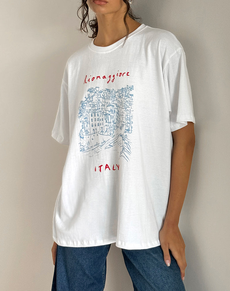 image de Oversized Basic Tee in Riomaggiore Italy White