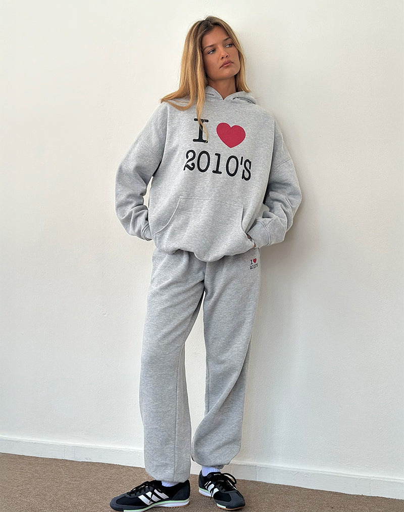 Image de Emiko Oversized Joggers en Grey Marl avec l'imprimé I Love 2010's