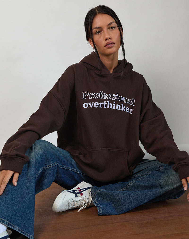 Sweat à capuche surdimensionné en chocolat amer avec imprimé Overthinker