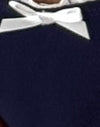 Bleu nuit avec bordure en broderie