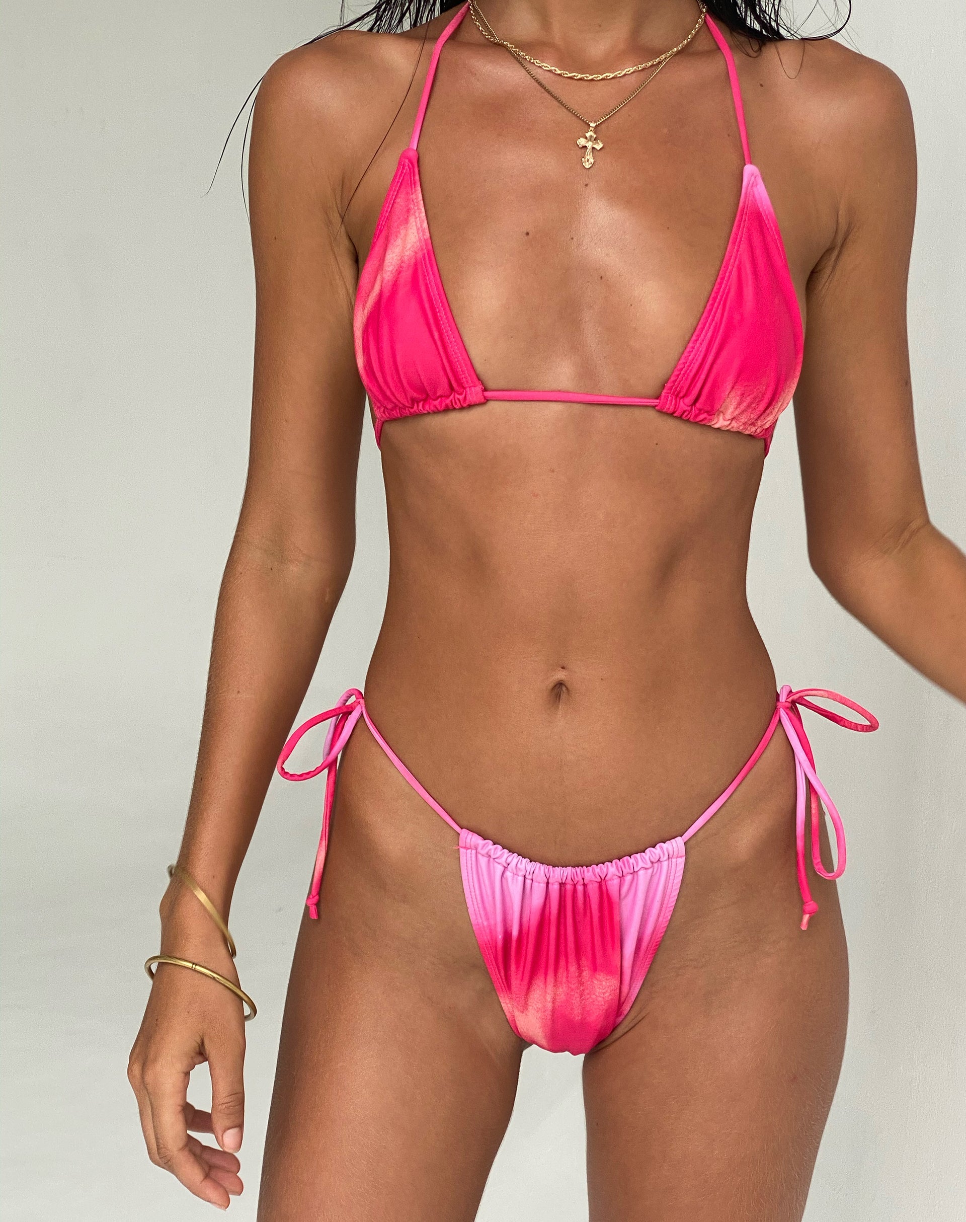 Image de Pami Bikini Top in Pink Watercolour