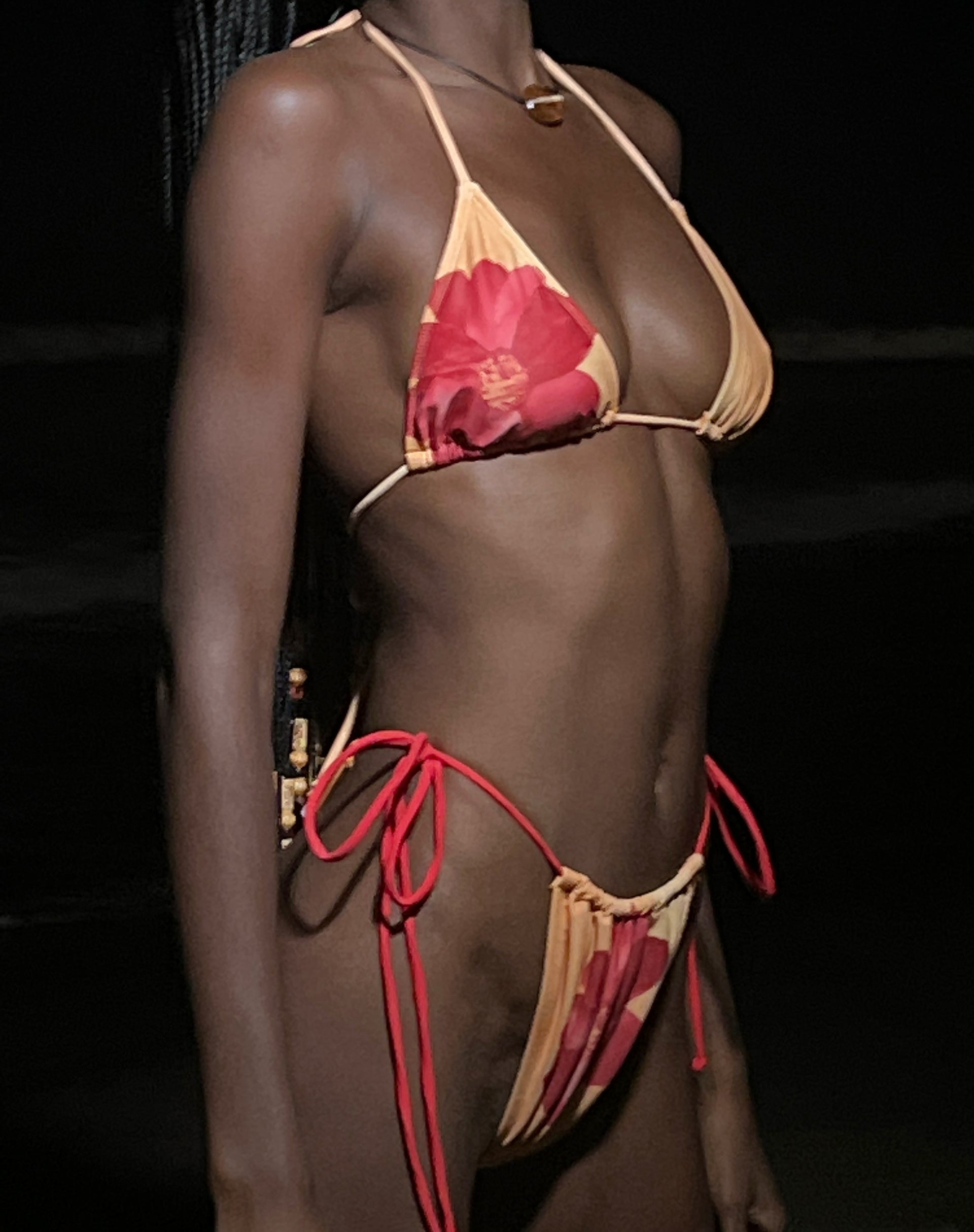 Image de Pami Bikini Top in Orange Flower