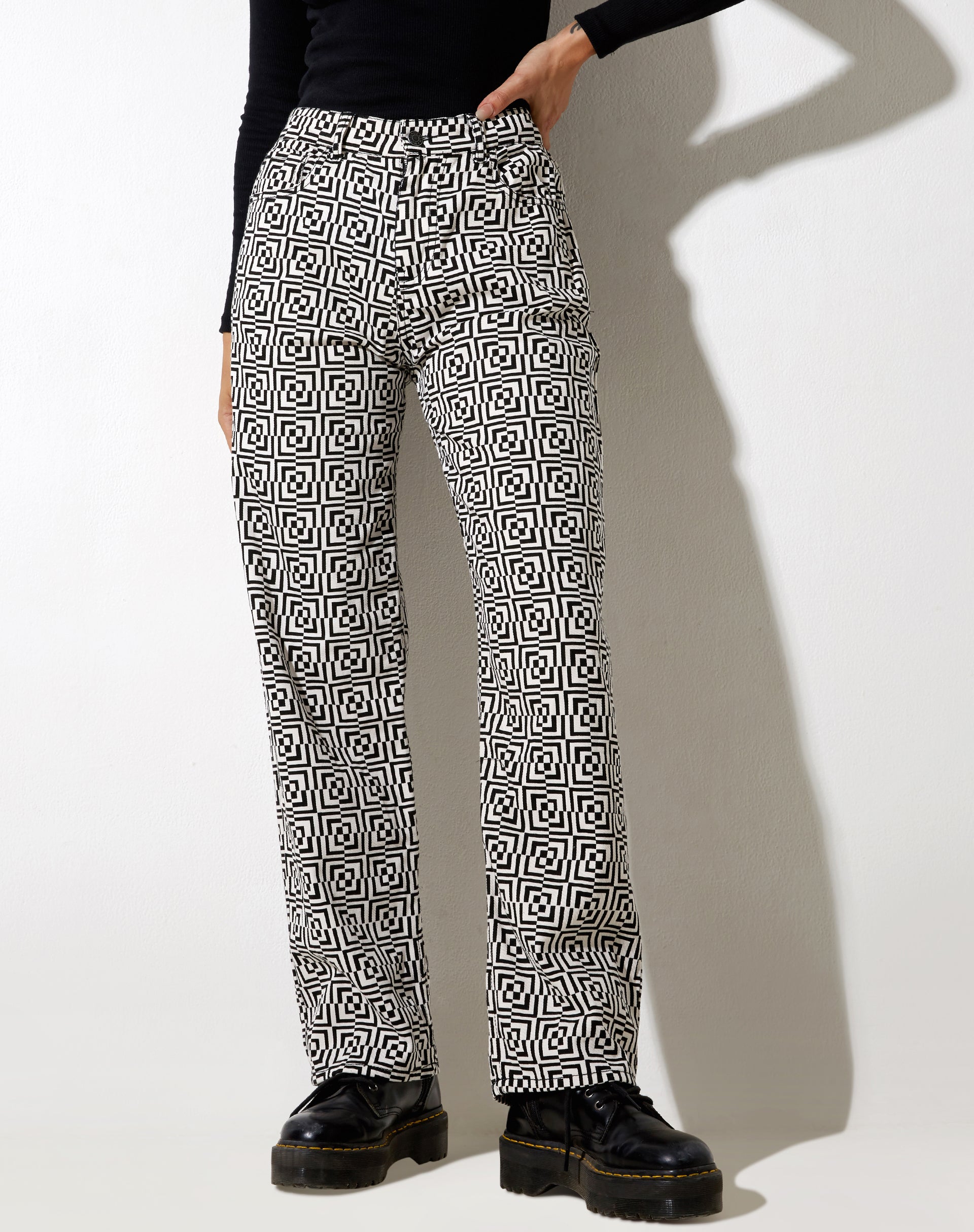 Image de Parallel Jeans en Optic Square Noir et Blanc