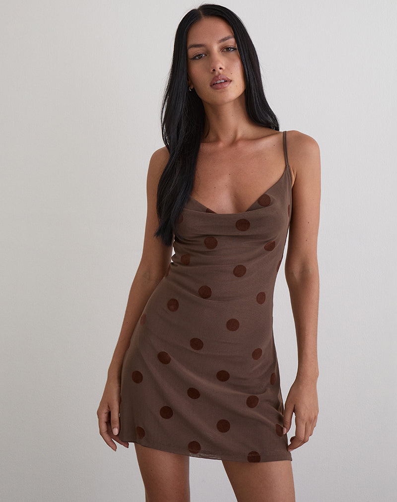 Image de la mini robe Pastila en gros flocon à pois Marron