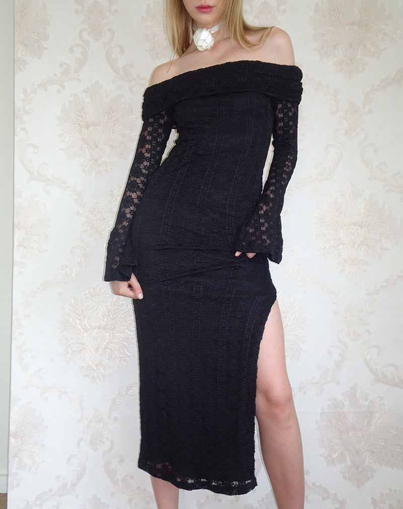 Robe longue Philippa en dentelle royale noire