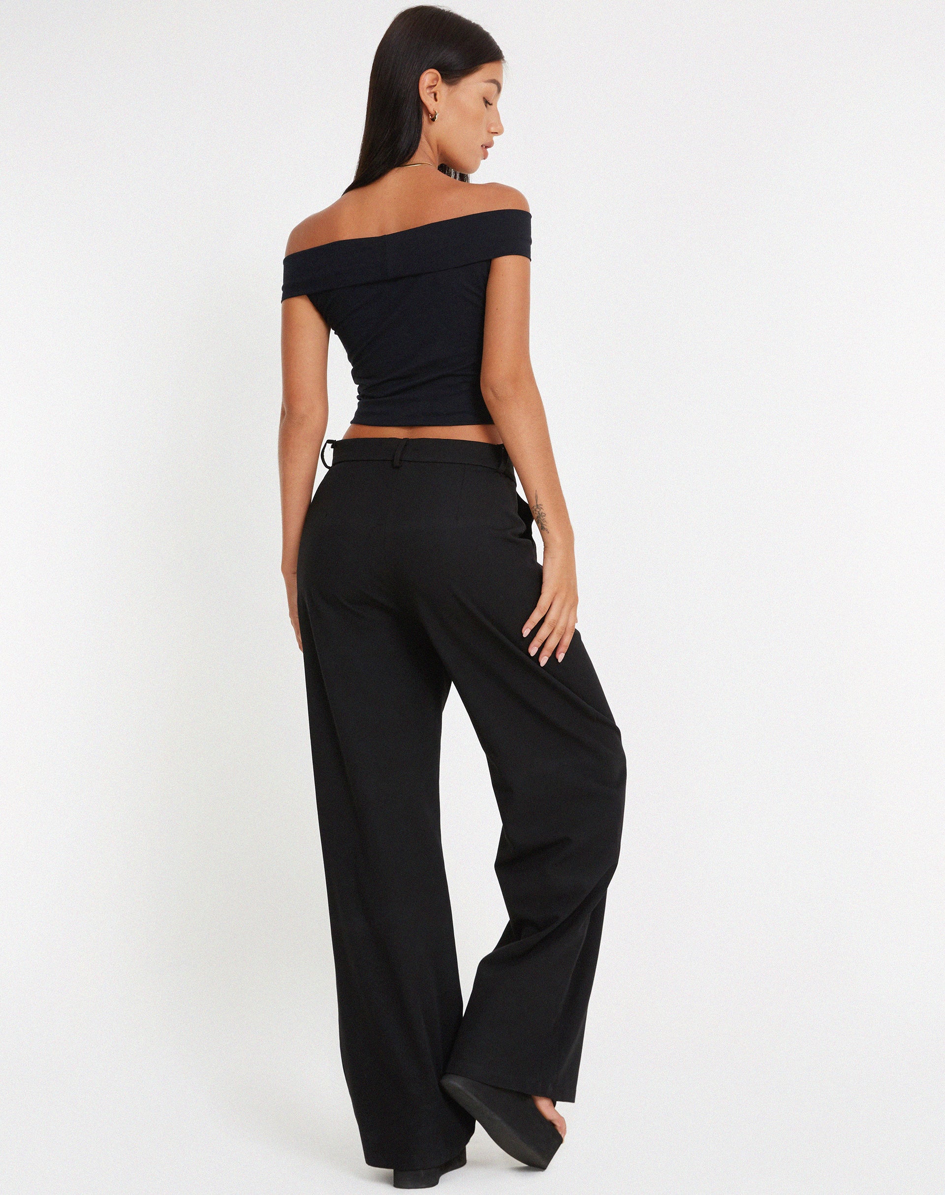 Image de Pico Bardot Top in Black