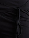 Noir avec ceinture