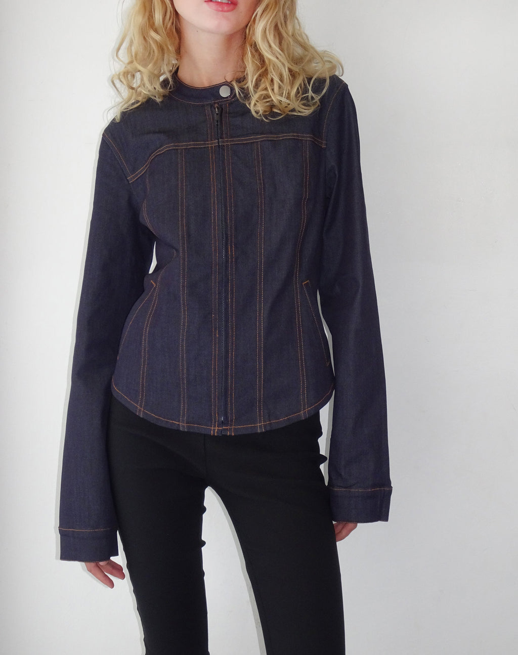 Puria - Veste tailleur ajustée en jean